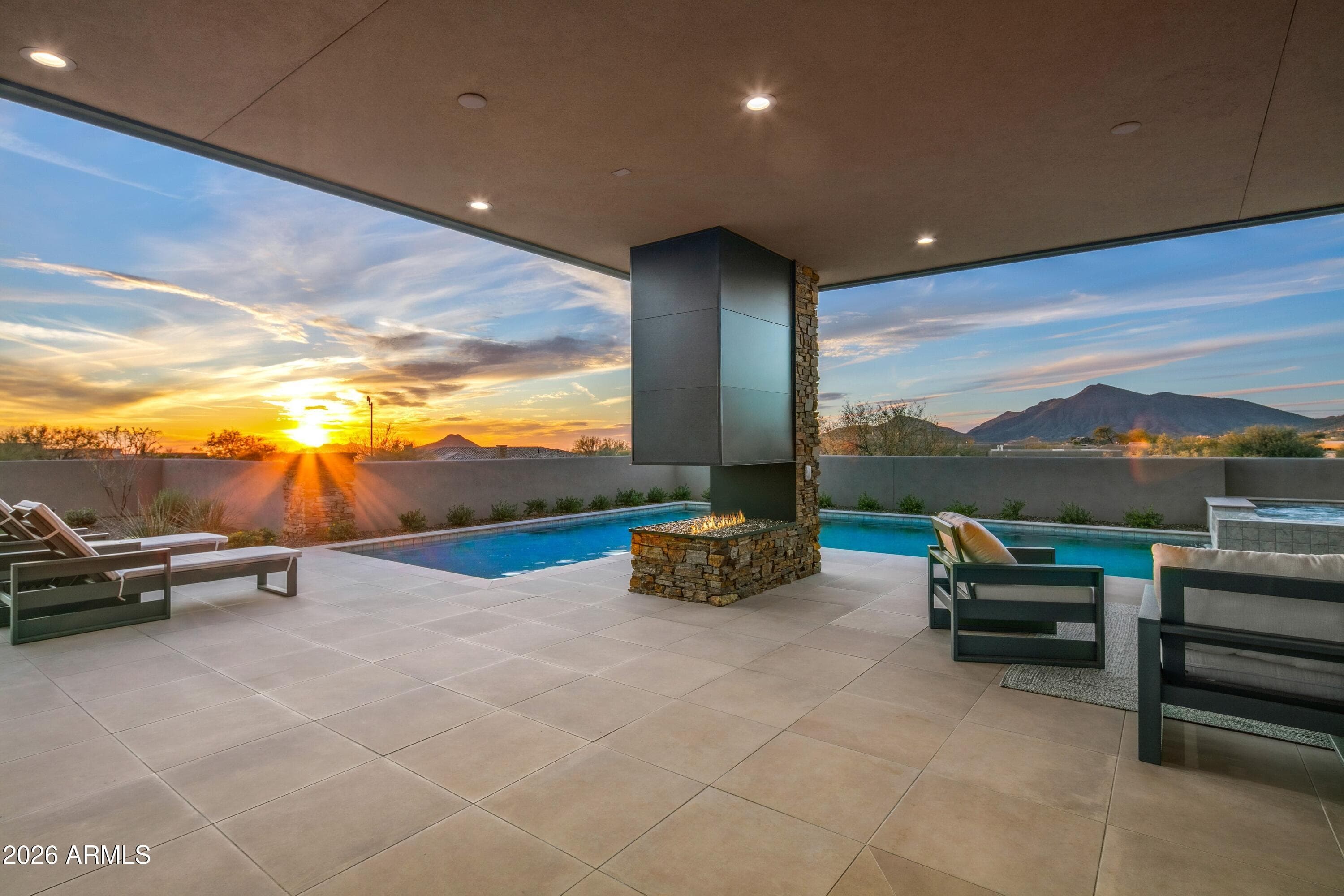 40575 N 109th Pl — photo 2