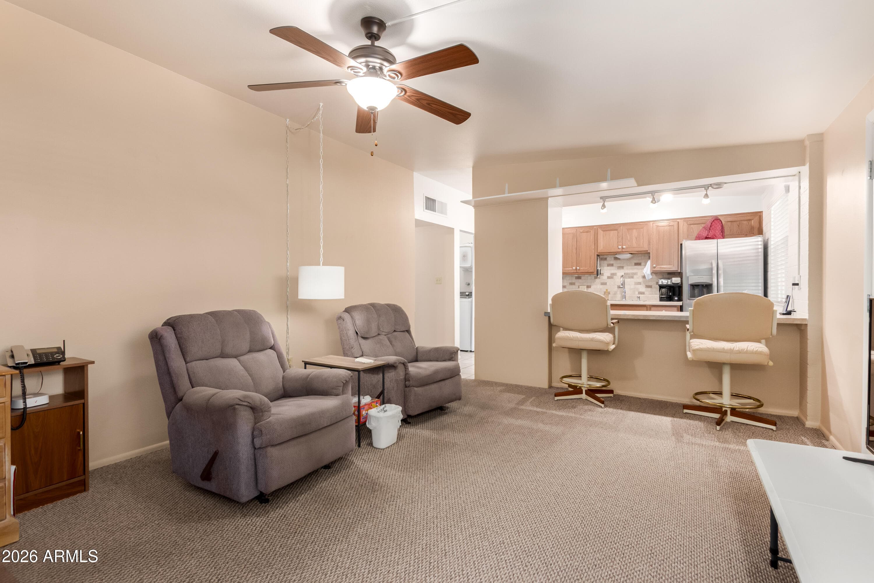 10409 W PEORIA AVE - Photo 4
