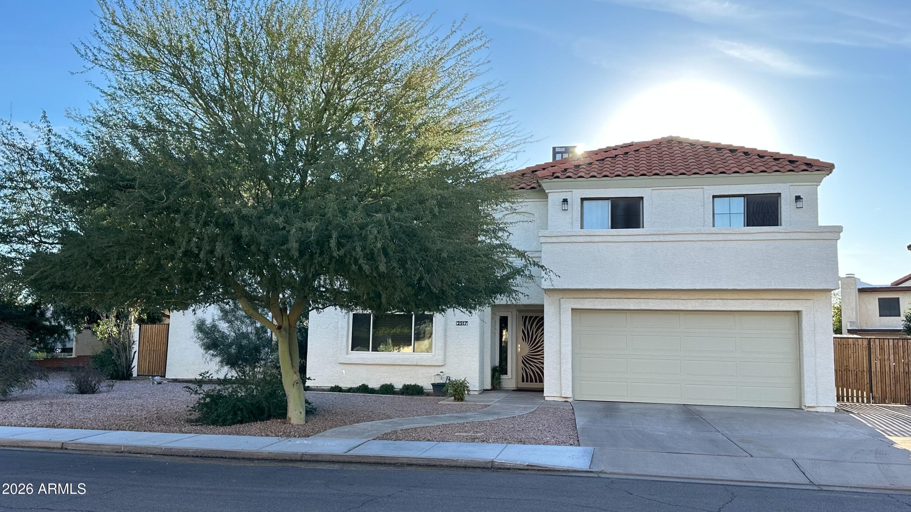 2517 W Lompoc Ave — photo 1