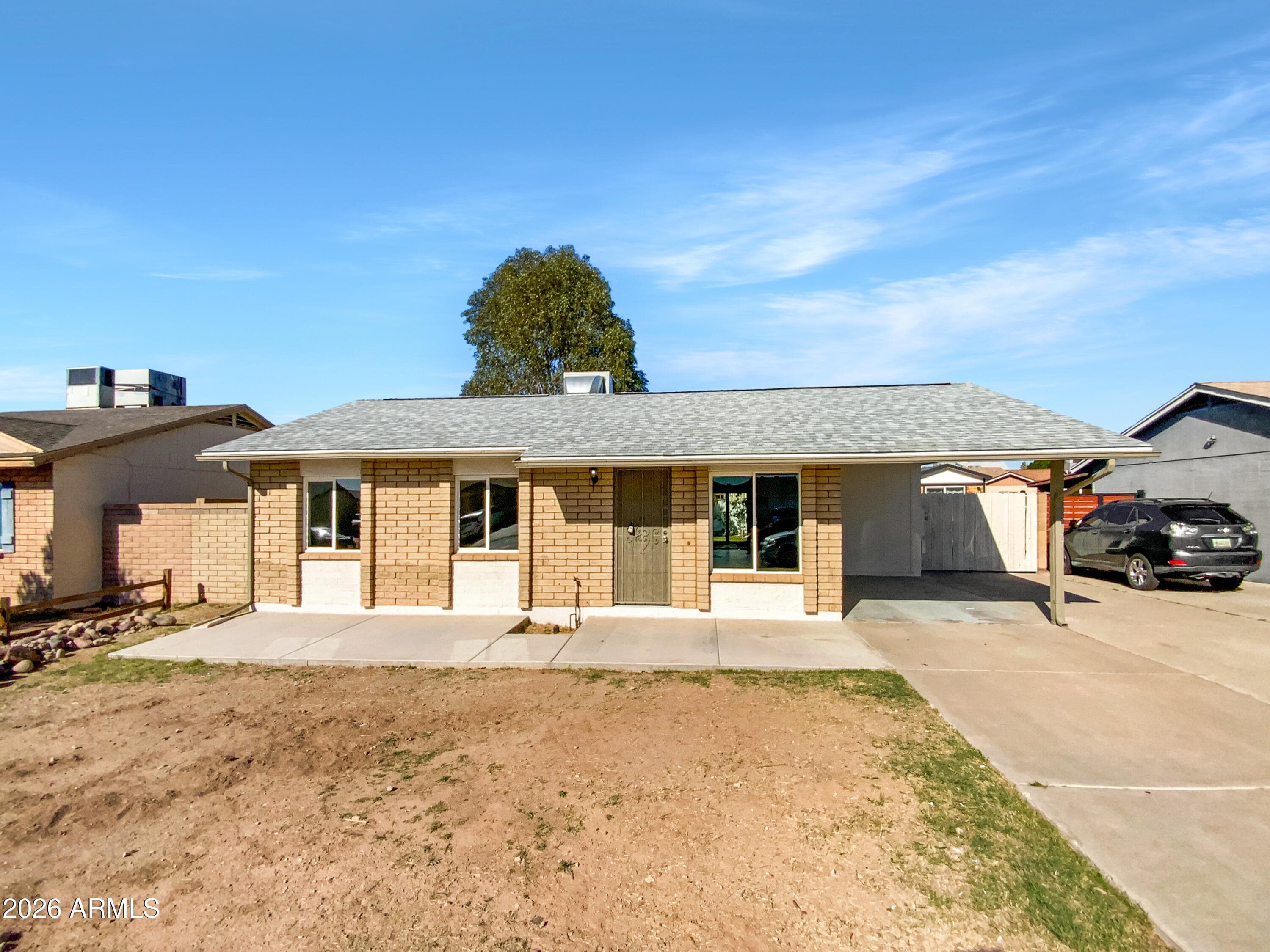 9206 W Mescal St — photo 1
