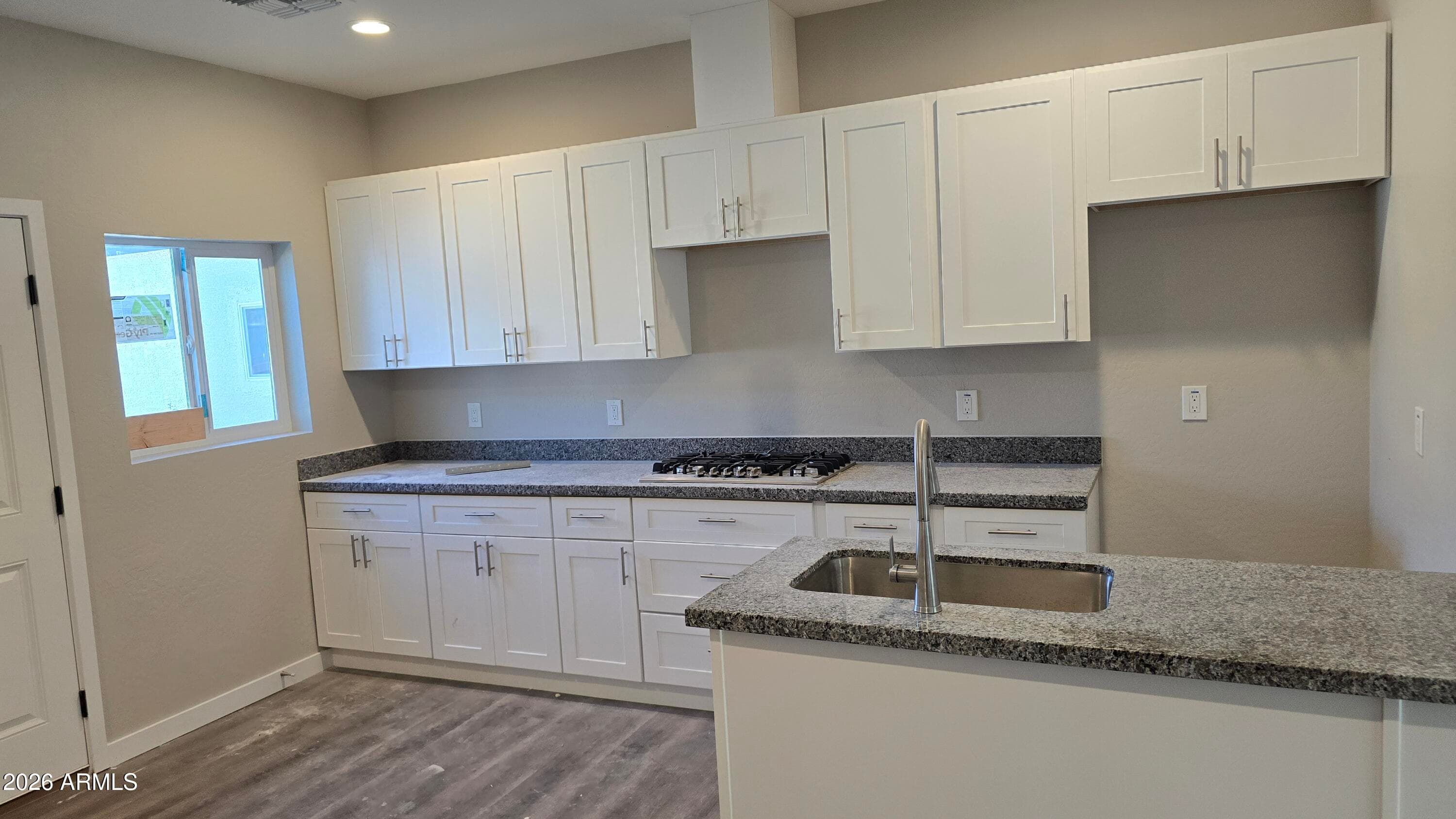 732 E CAROL AVE - Photo 5