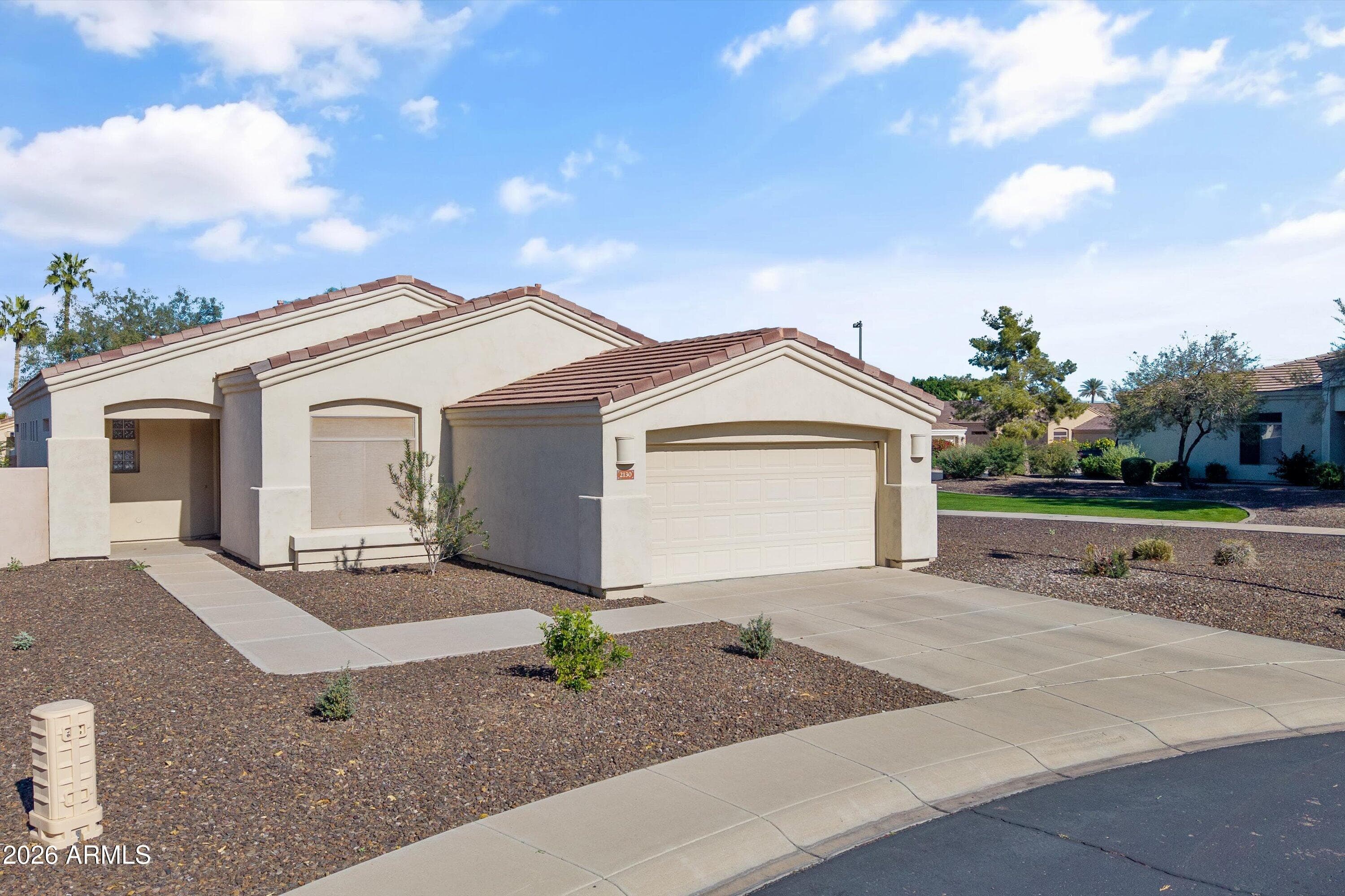 2130 E Beautiful Ln — photo 1