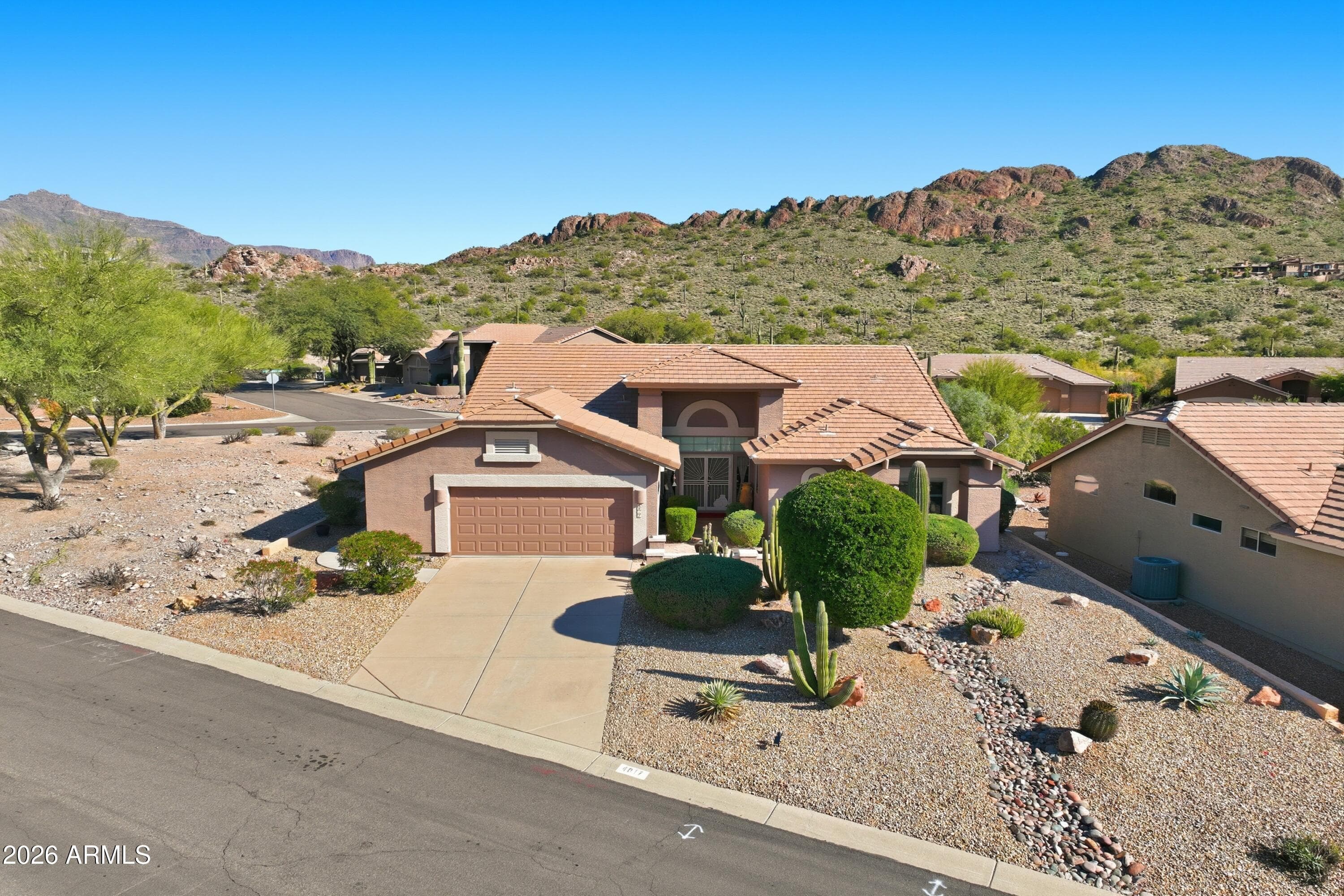 4817 S Nighthawk Dr — photo 2