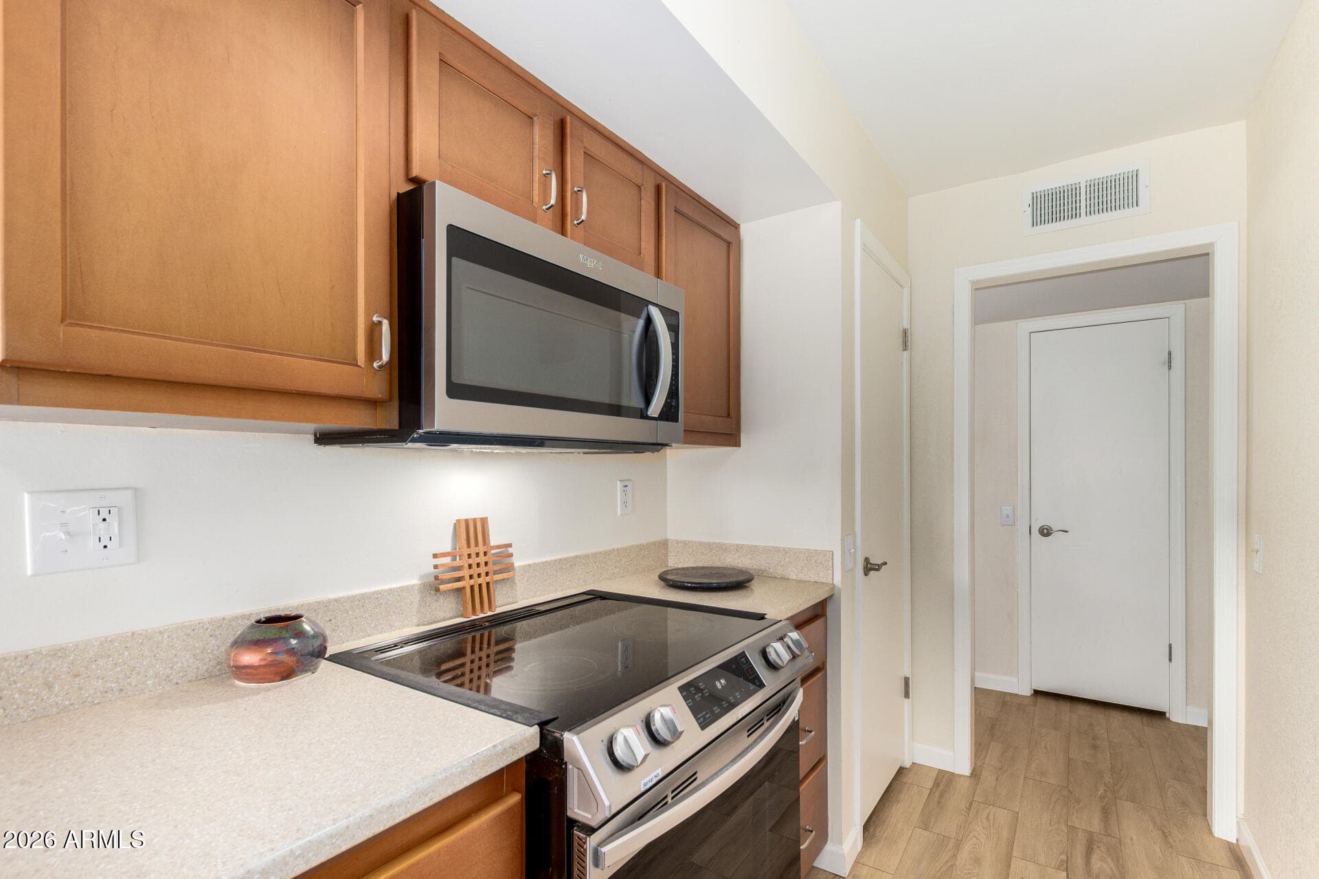 13023 W BEARDSLEY RD - Photo 5