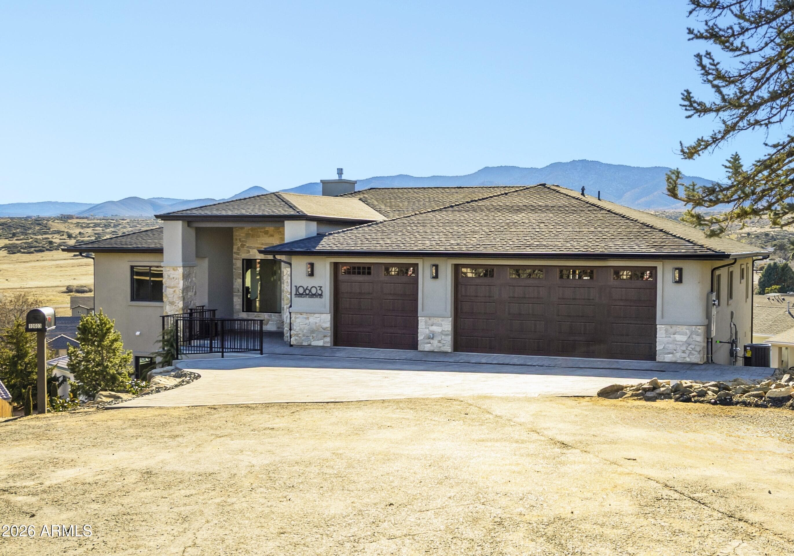 10603 E Straight Arrow Rd — photo 2