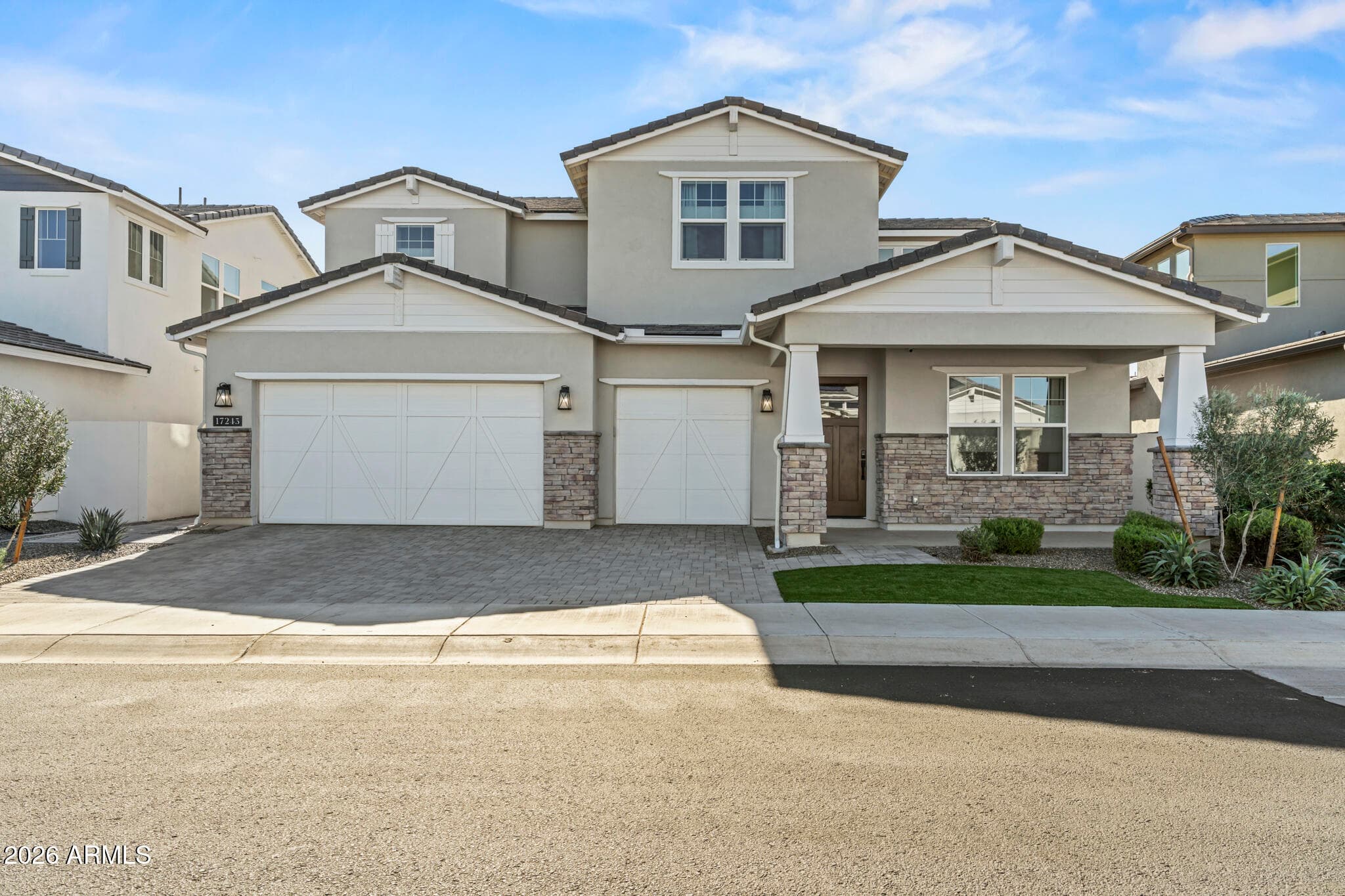 17245 W Middlebury St — photo 1