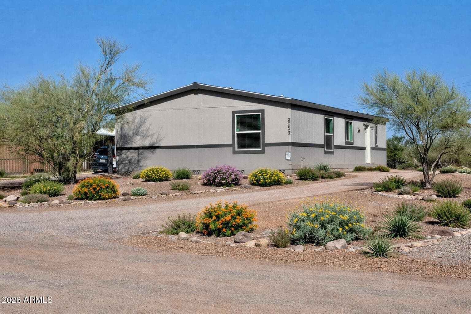 22428 W Cheri Ann Ln — photo 1