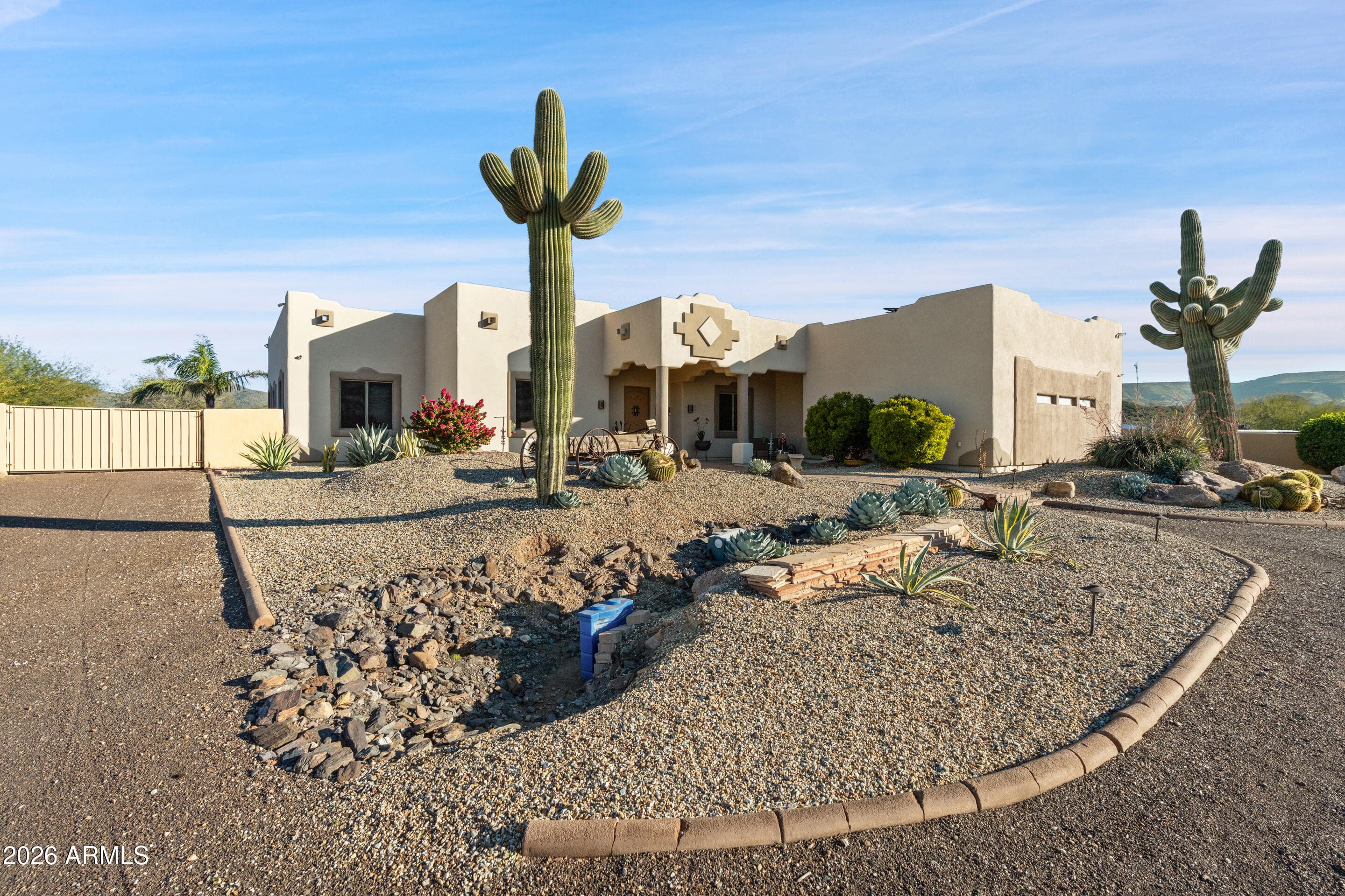 47316 N 10th Ave — photo 2