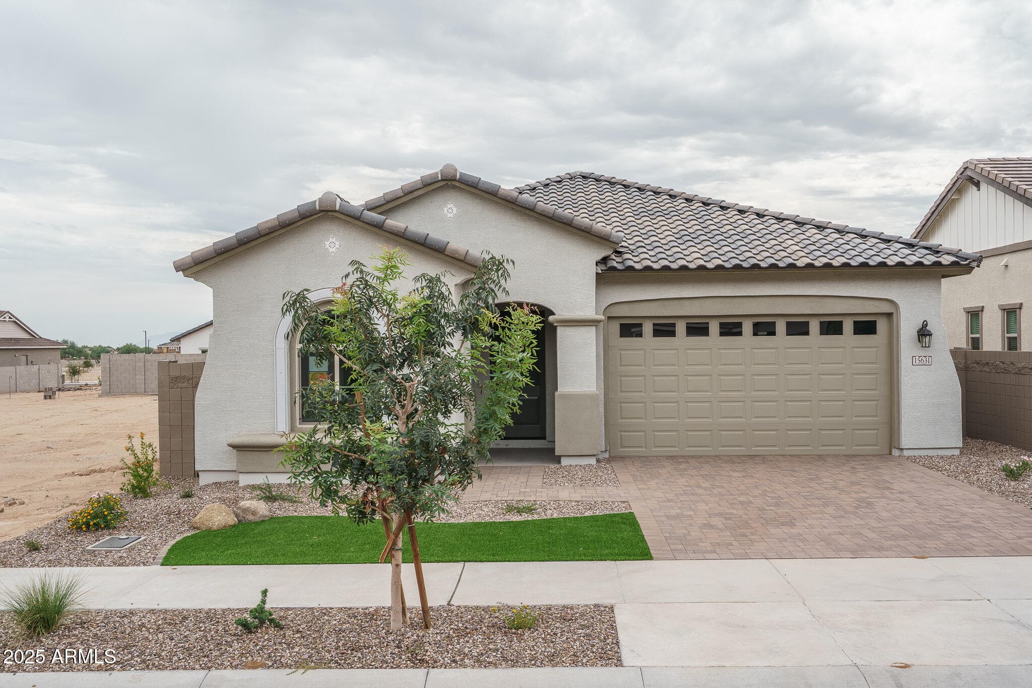 15631 W Georgia Dr — photo 2