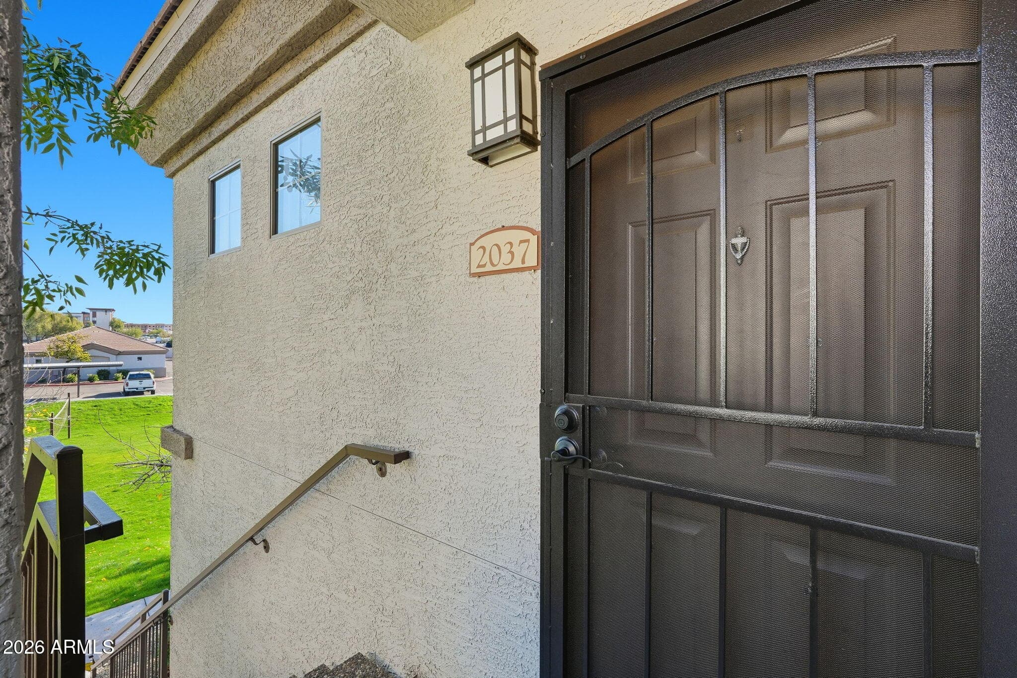 1941 S PIERPONT DR - Photo 4