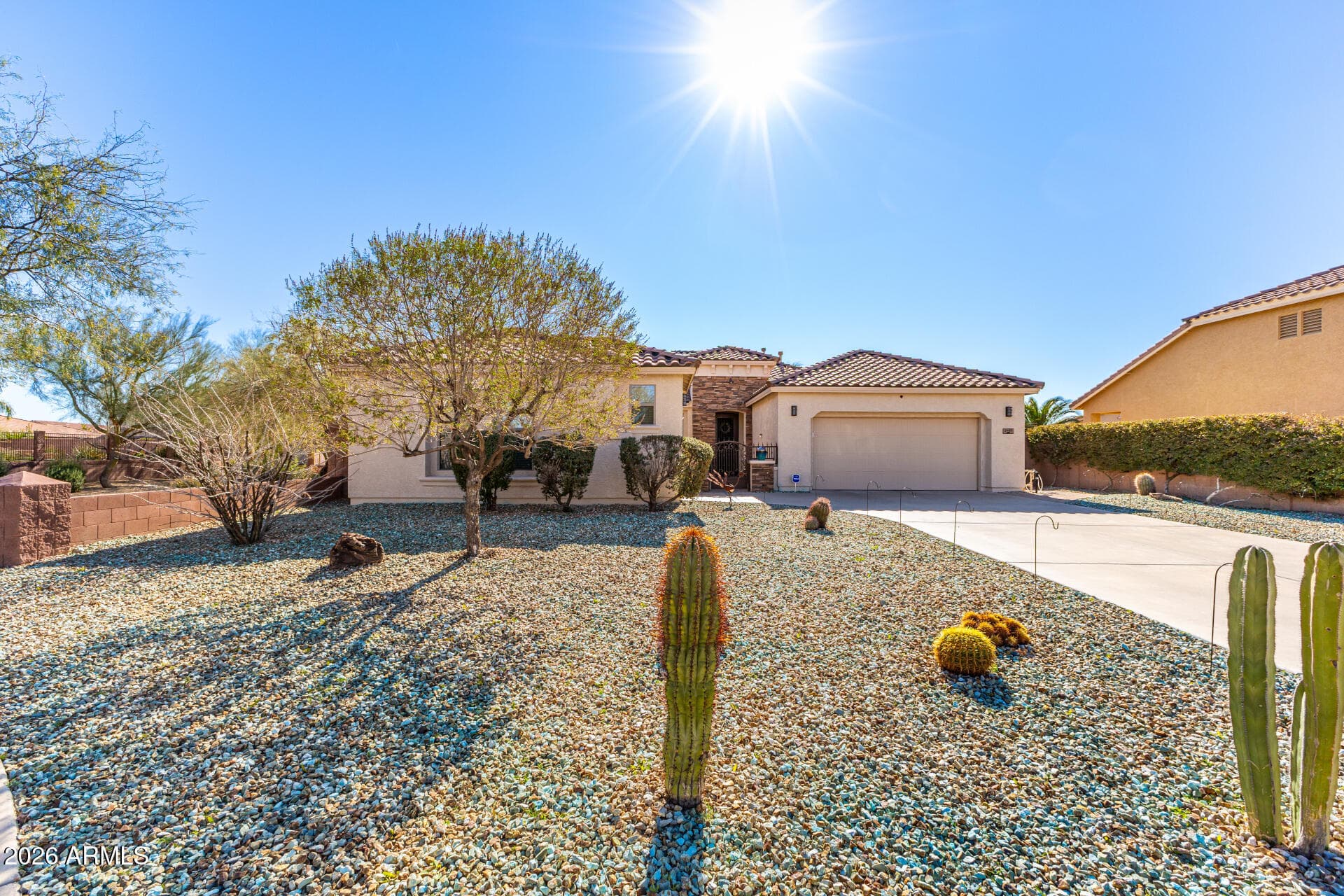 2407 W Maya Way — photo 2