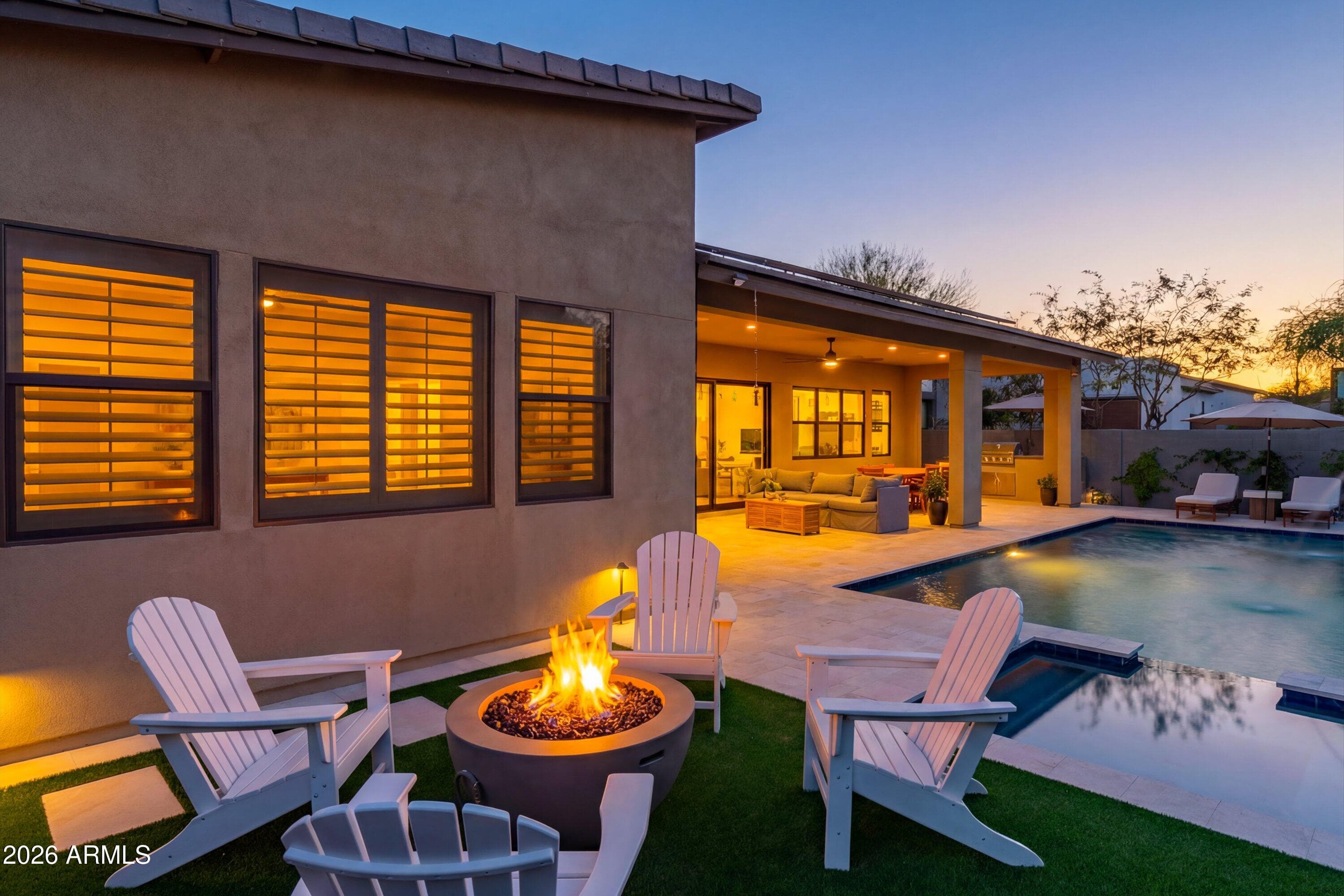 1353 E Paseo Way — photo 2