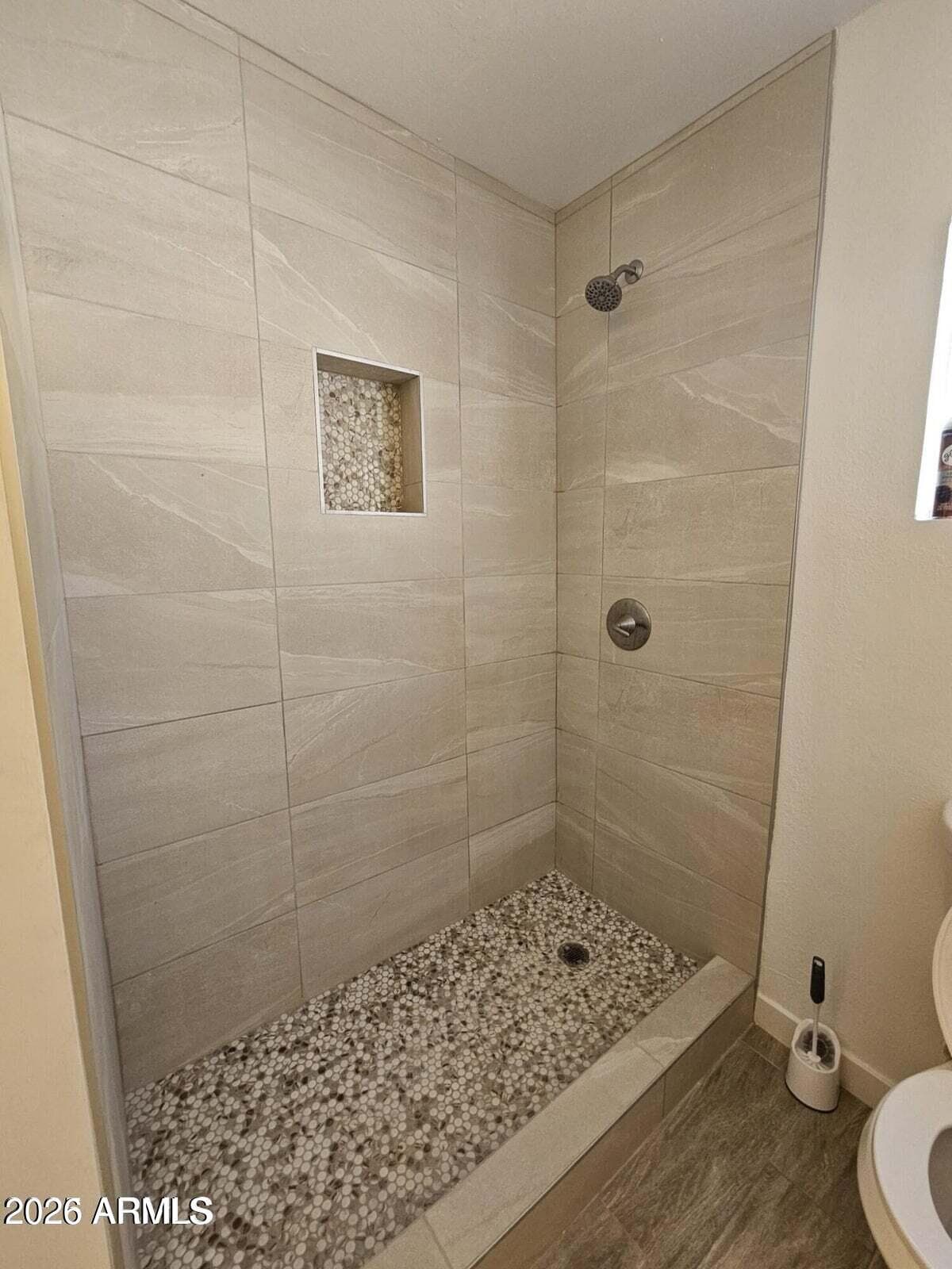 819 E Apollo Rd — photo 11