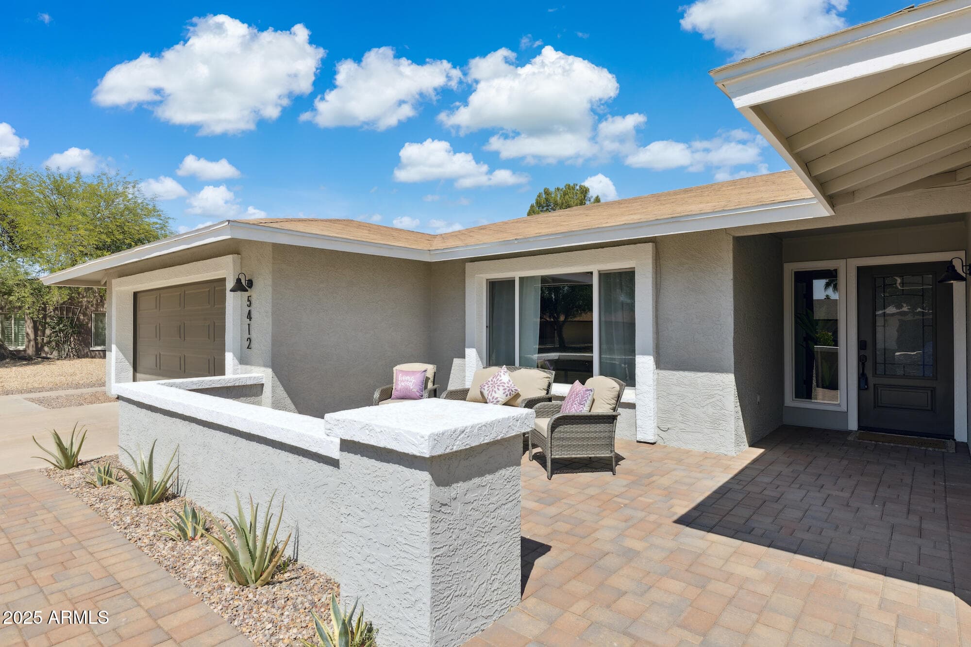 5412 E Tierra Buena Ln — photo 2