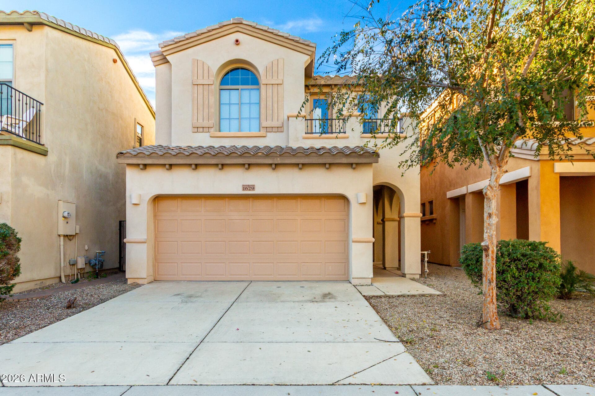 1629 W Lacewood Pl — photo 2