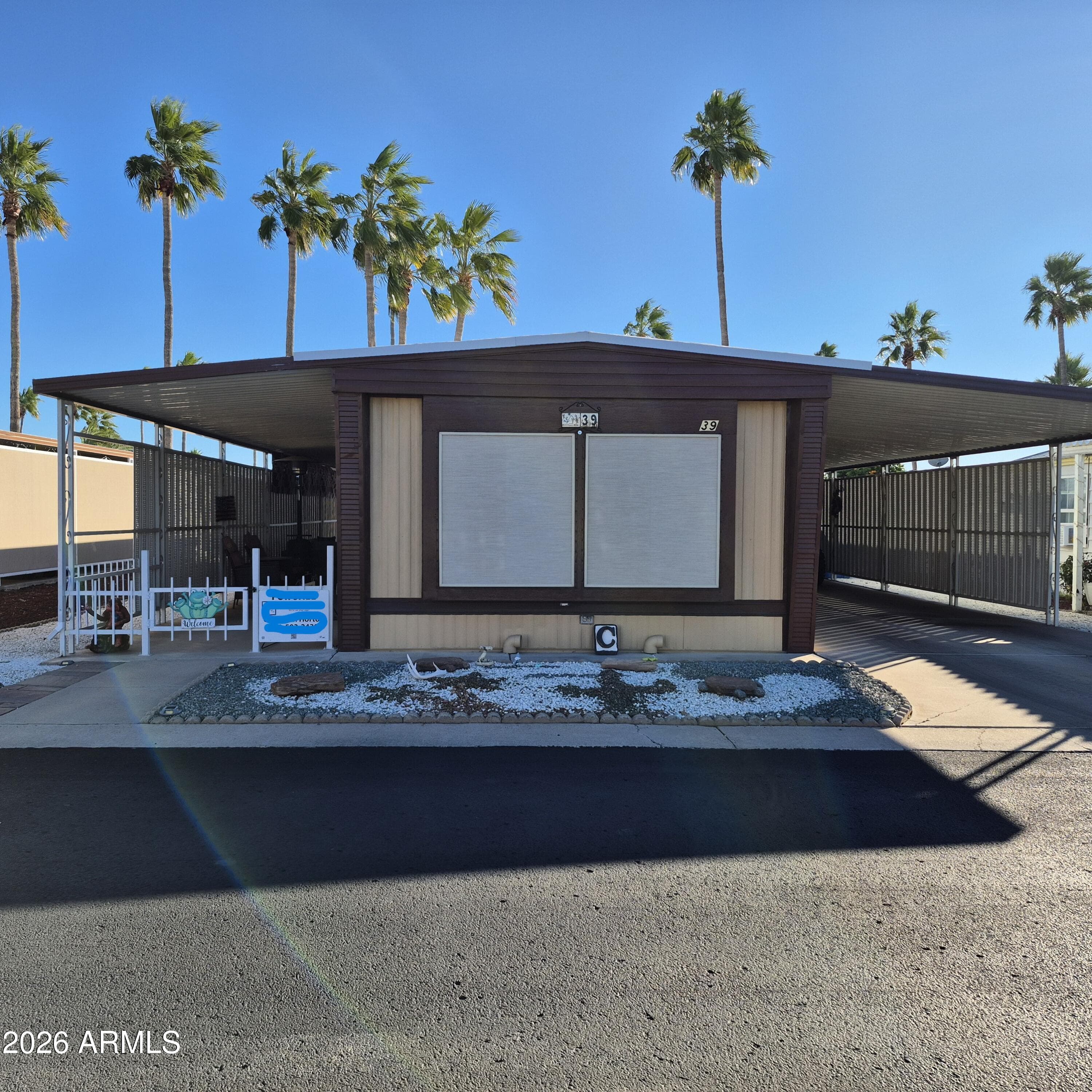 9302 E Broadway E Rd 39 — photo 1