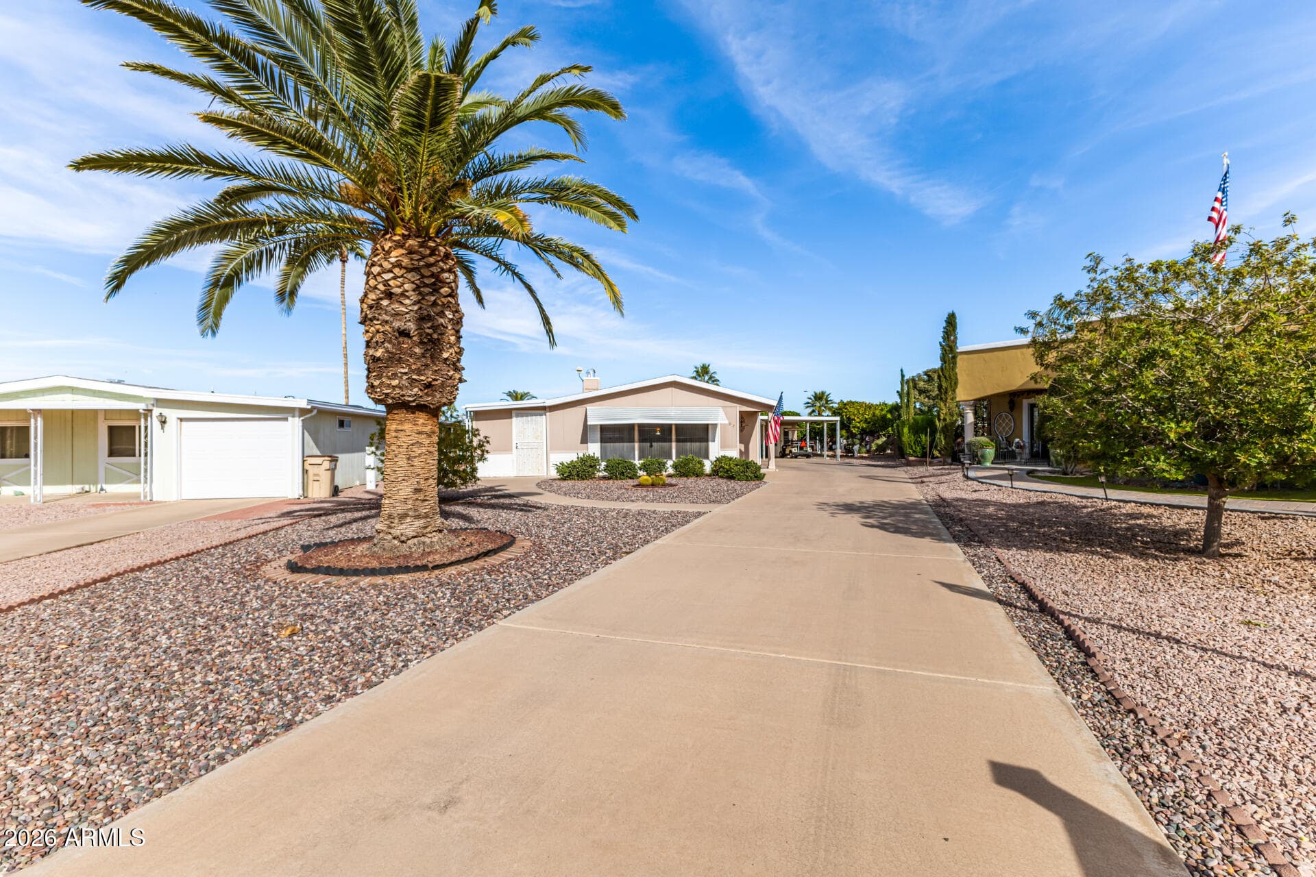 2507 N Trevino Pl — photo 2