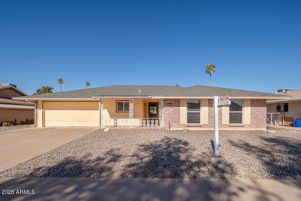 10734 W Tropicana Circle — photo 1