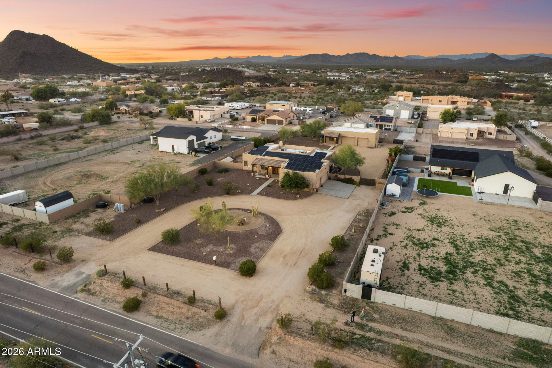 14526 W JOMAX RD - Photo 2