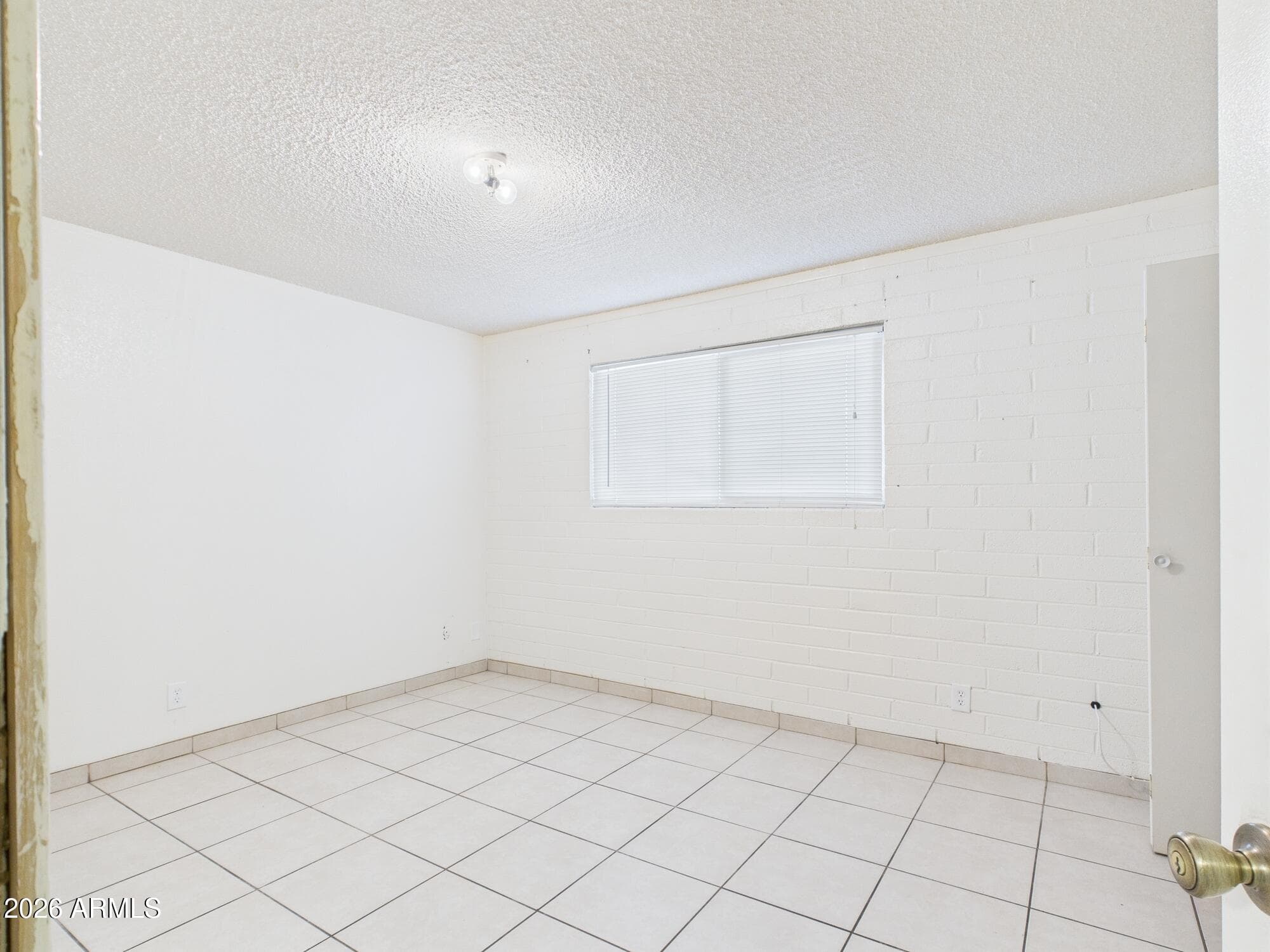 3027 N 37TH ST - Photo 4