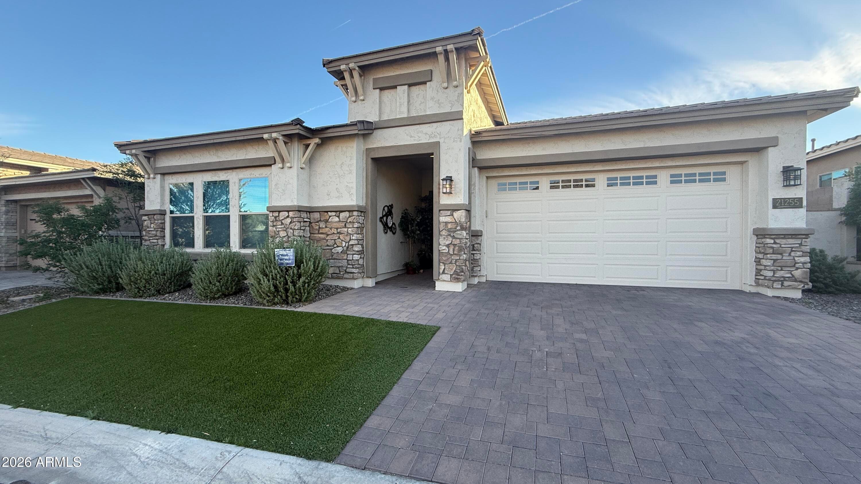 21255 W Minnezona Ave — photo 1