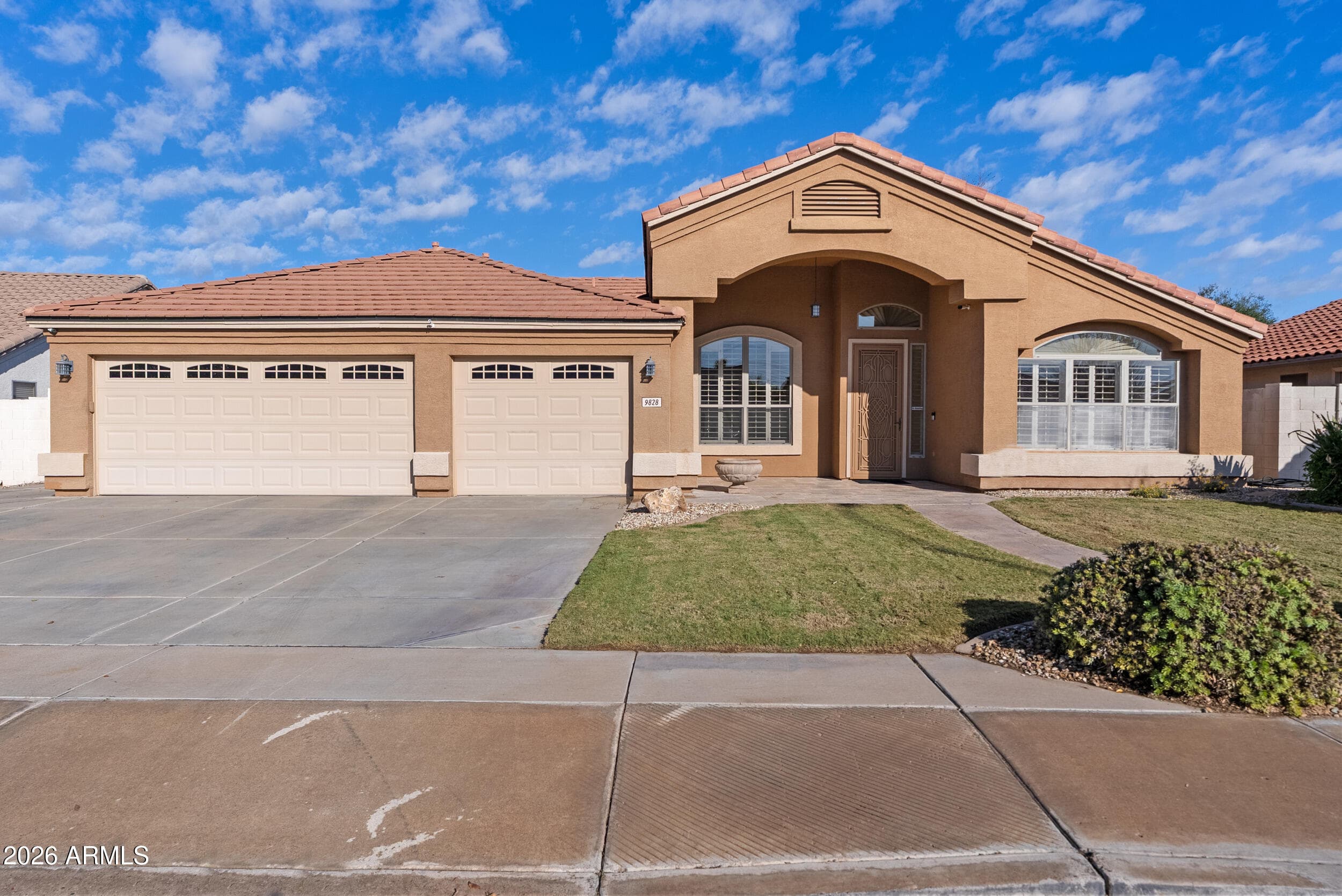 9828 E Pantera Ave — photo 2