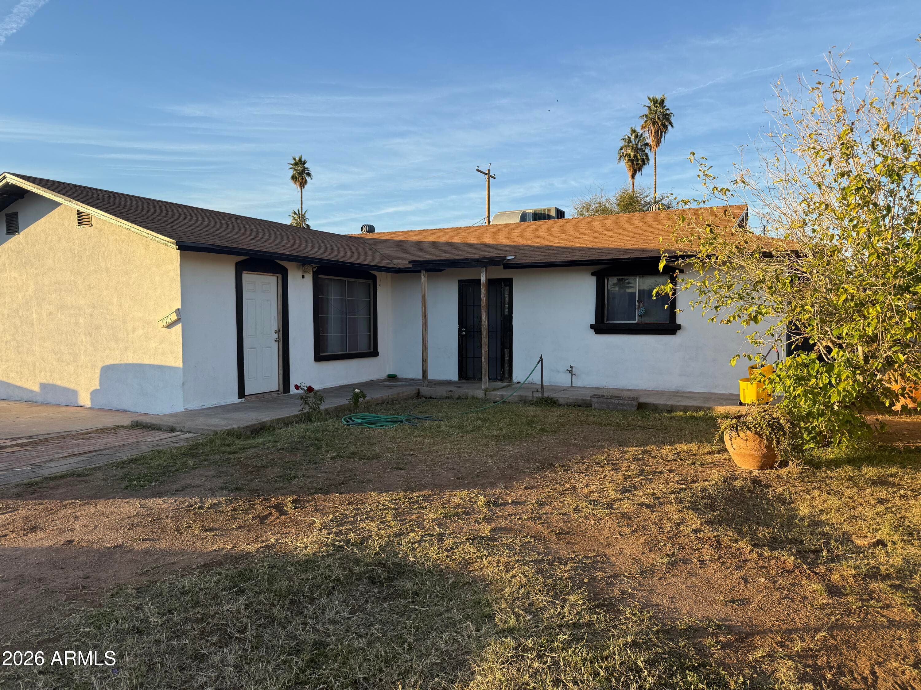 5312 W Edgemont Ave — photo 1