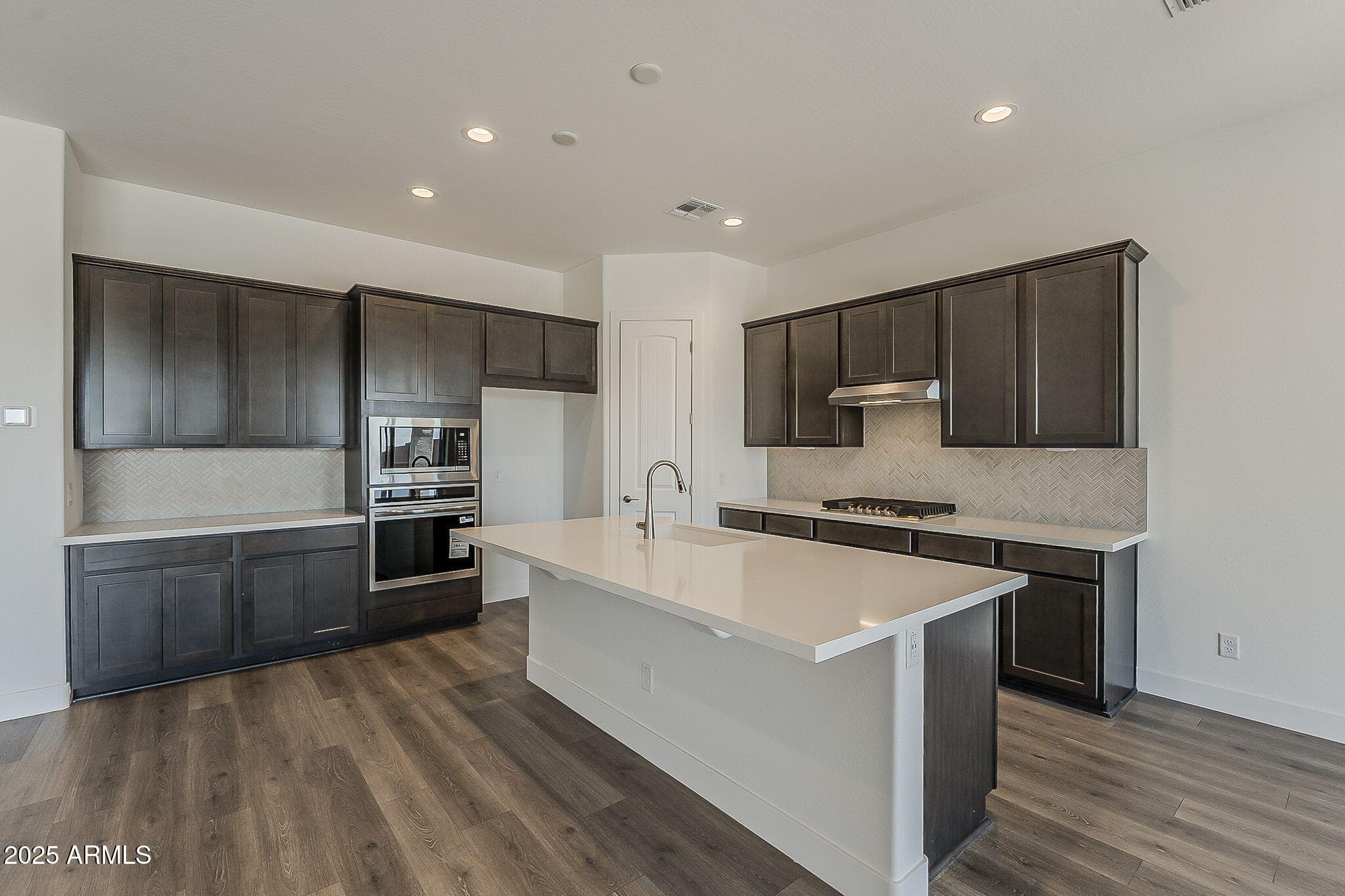 8488 S 168TH AVE - Photo 4