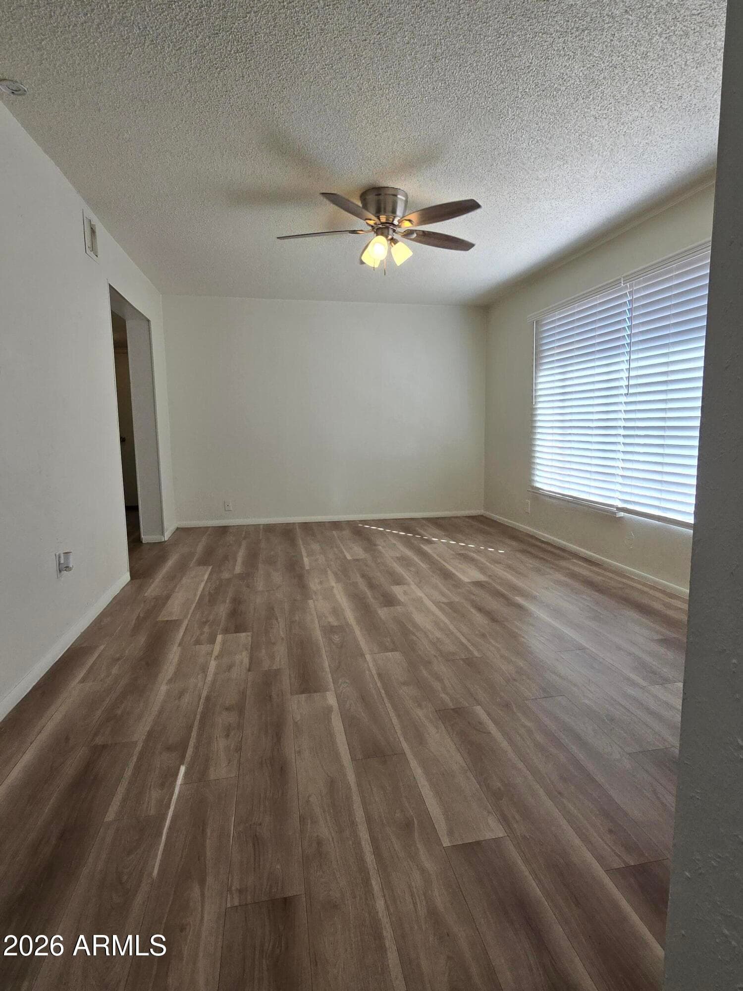 6512 N 41st Ave — photo 2