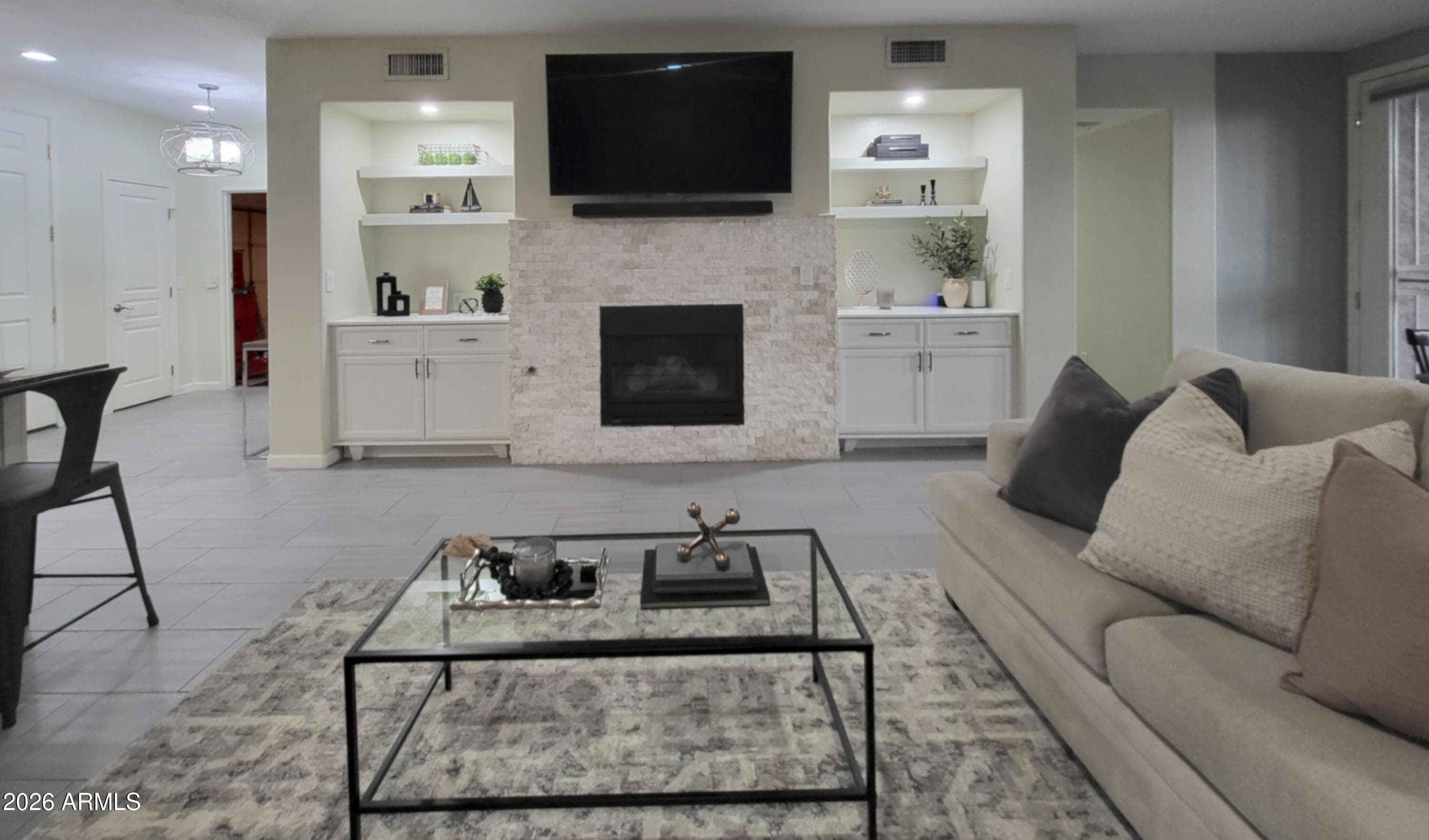 15221 N Clubgate Dr 1128 — photo 2