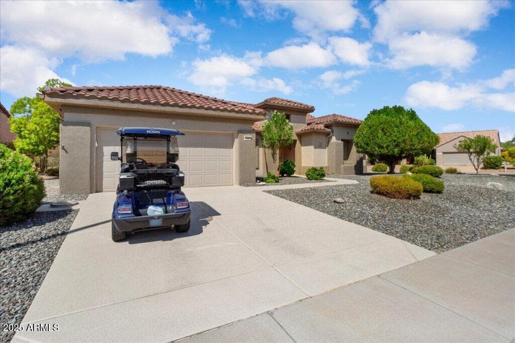 15504 W Coral Pointe Dr — photo 2