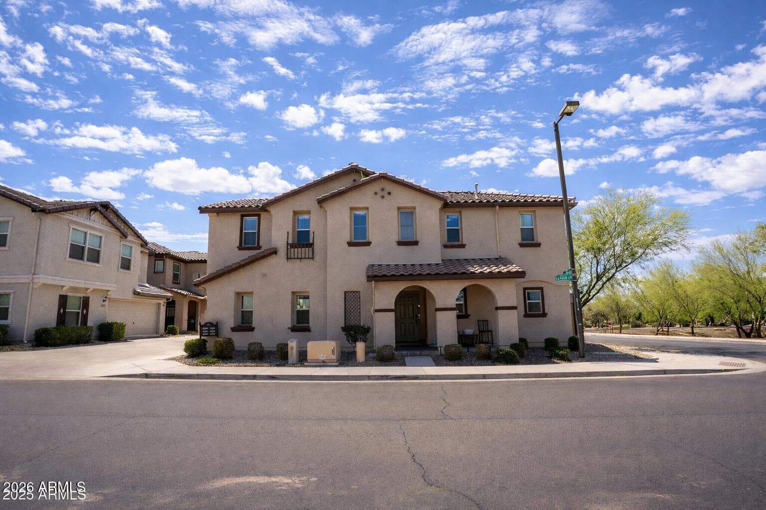 16425 W Latham St — photo 1