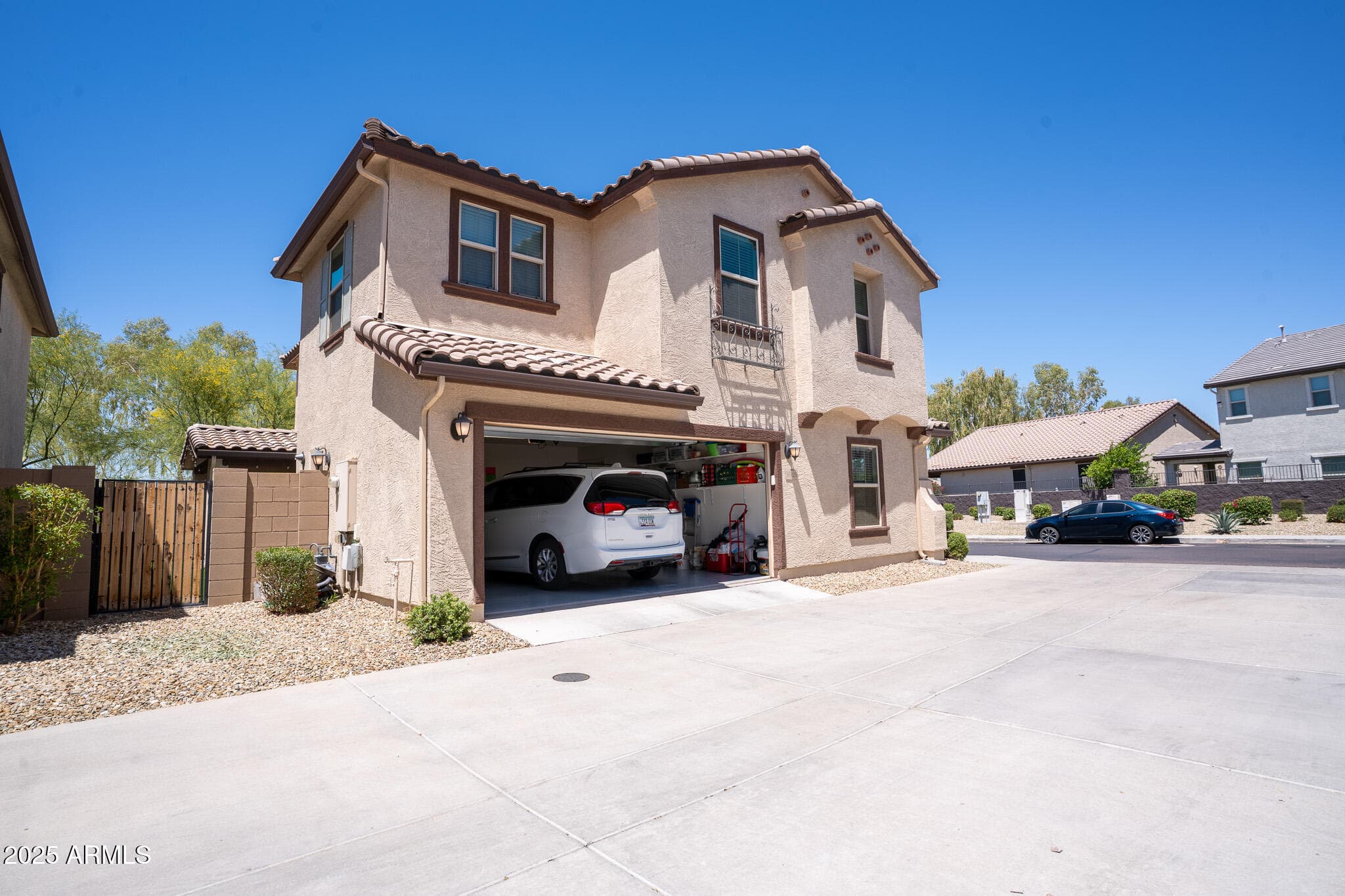 16425 W Latham St — photo 35