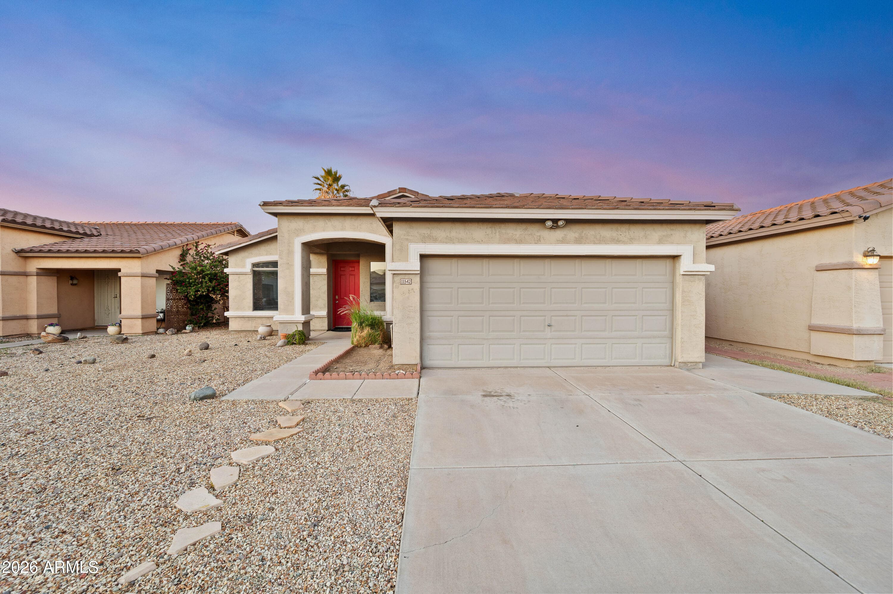 11542 W Bermuda Dr — photo 1