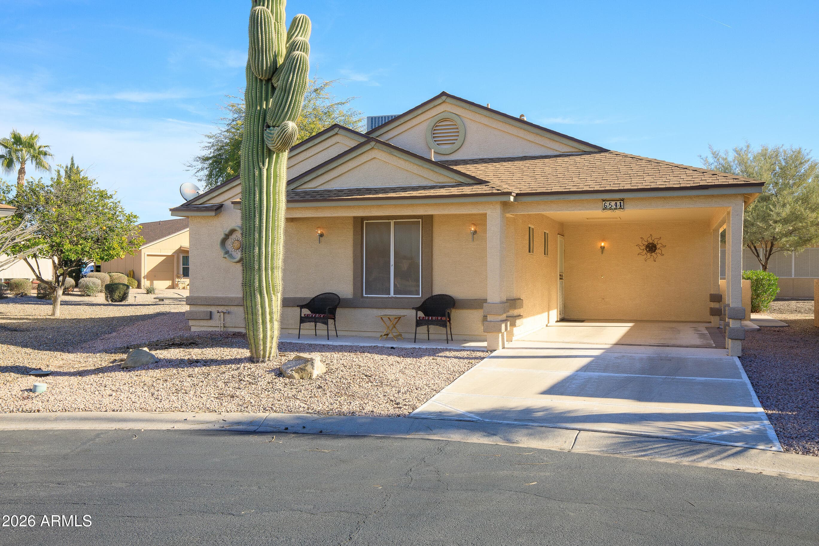 6541 S CYPRESS POINT DR - Photo 1