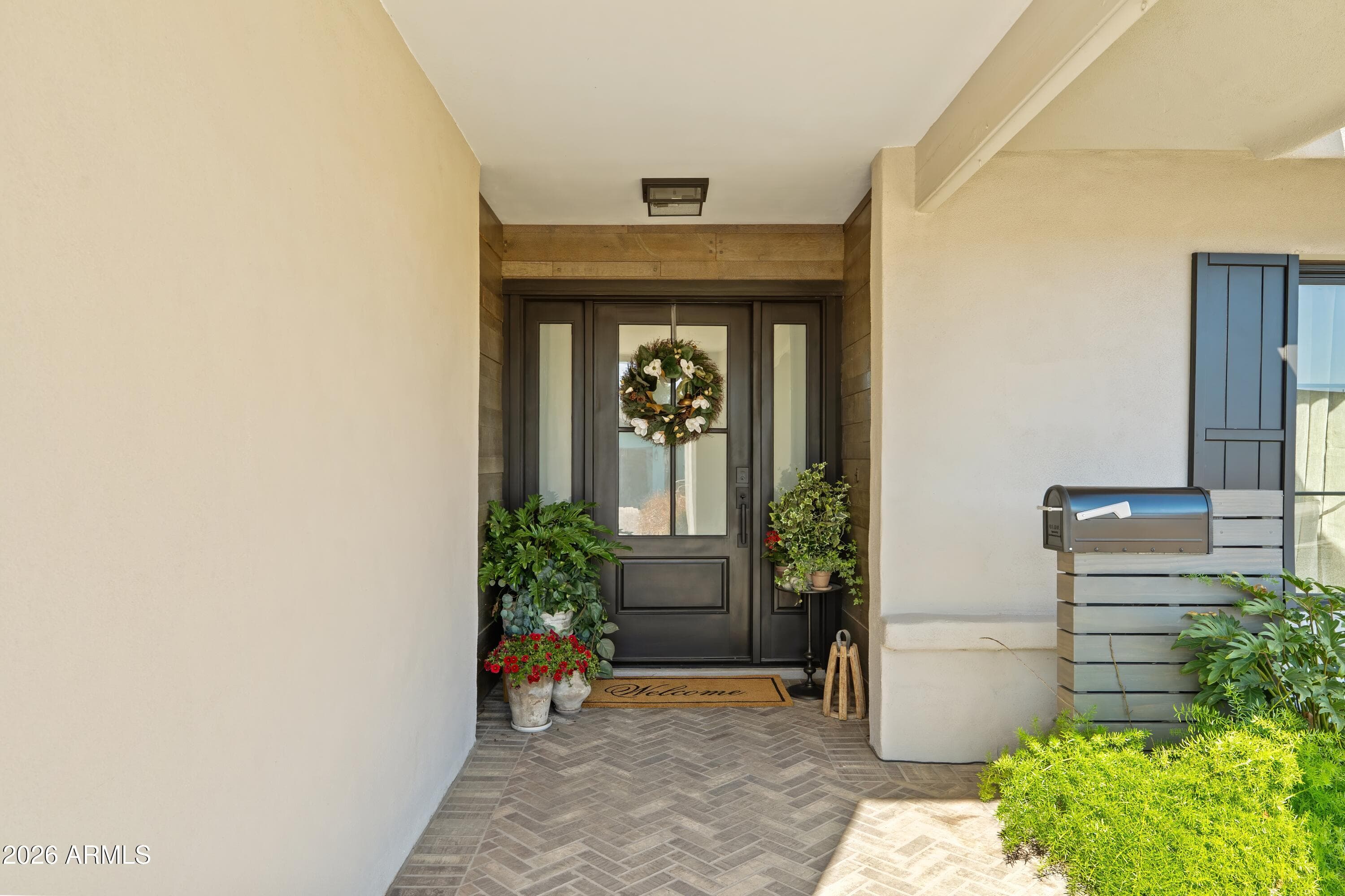 8238 E San Miguel Ave — photo 2