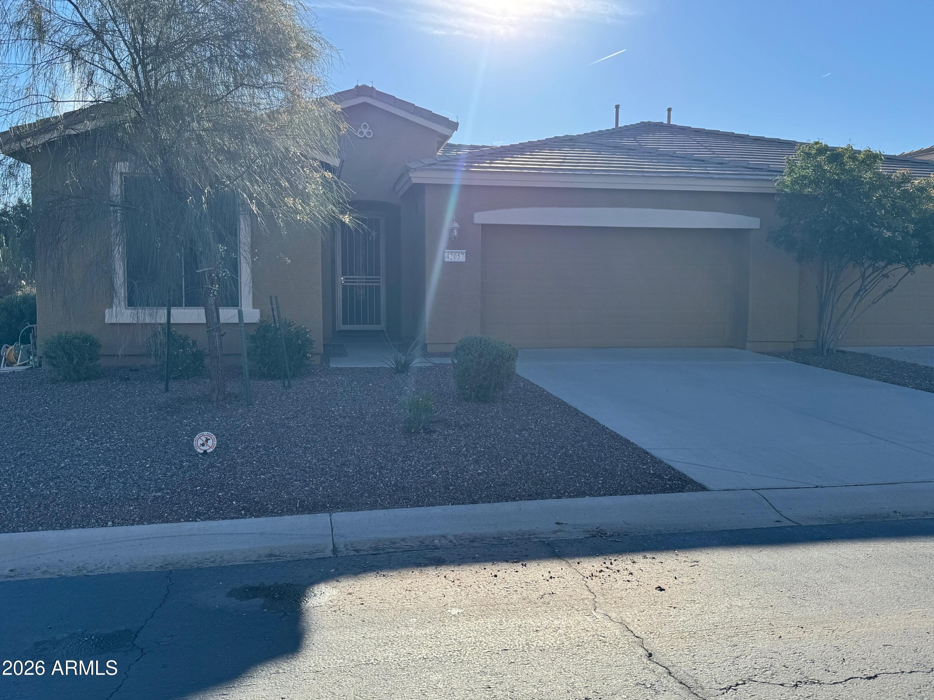 42057 W Miller Ln — photo 1