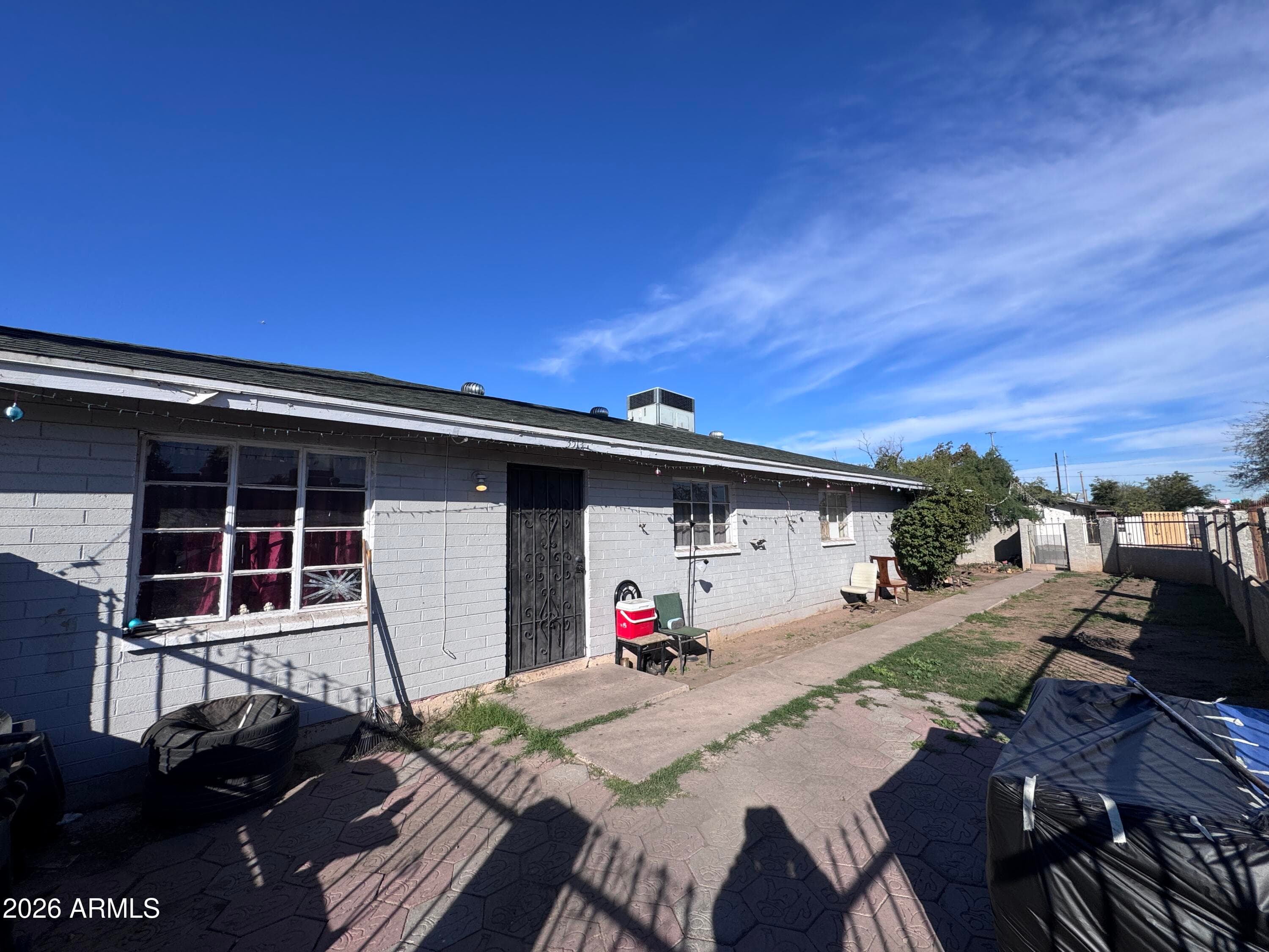 3513 W Tonto St — photo 1
