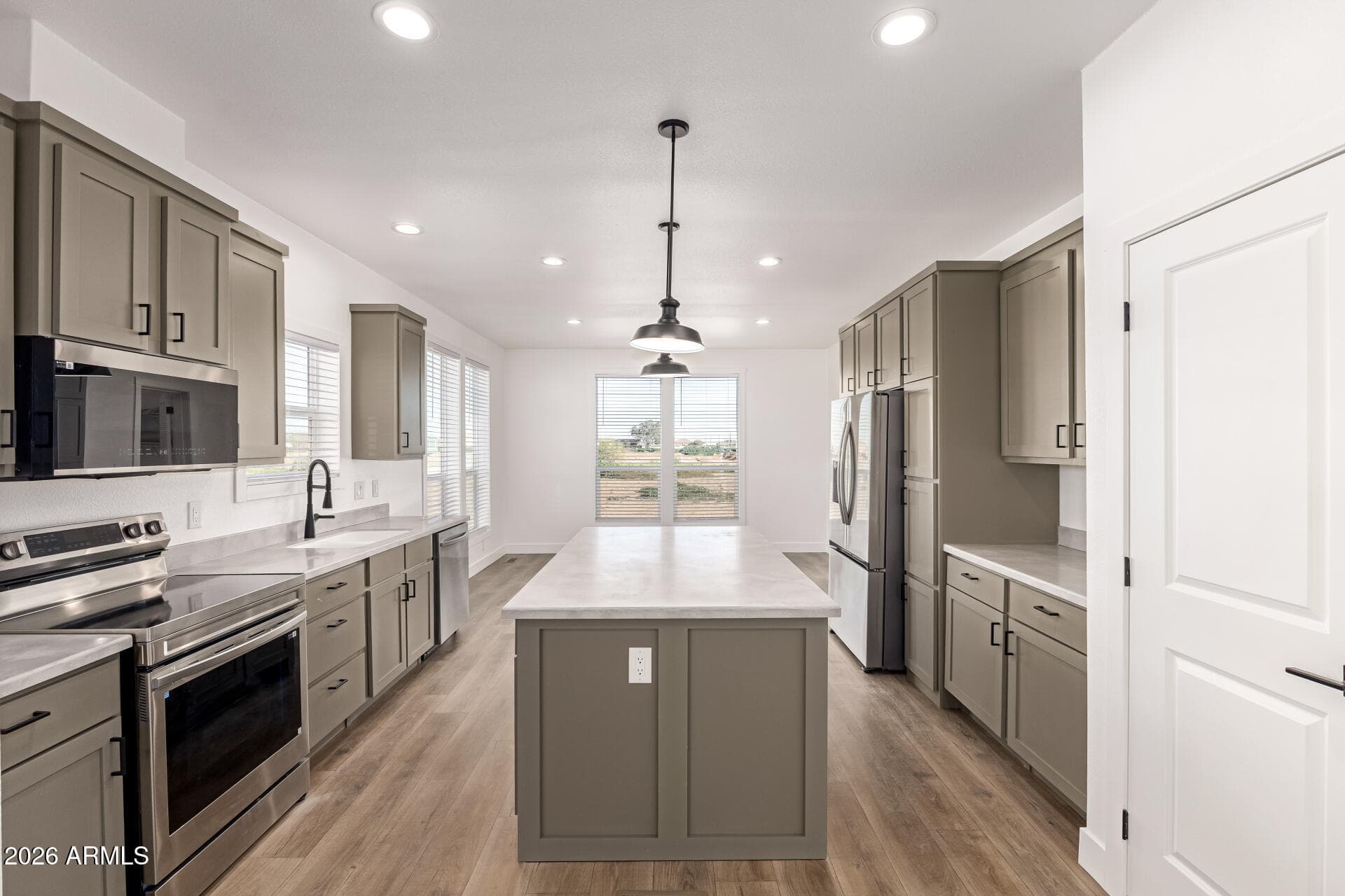 23059 W RANCHO LAREDO DR - Photo 5