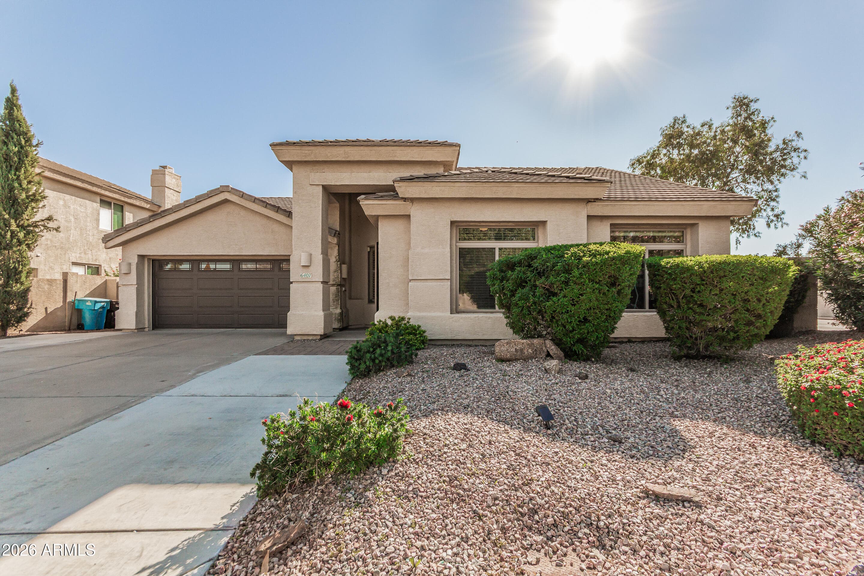 6407 E Paradise Ln — photo 1