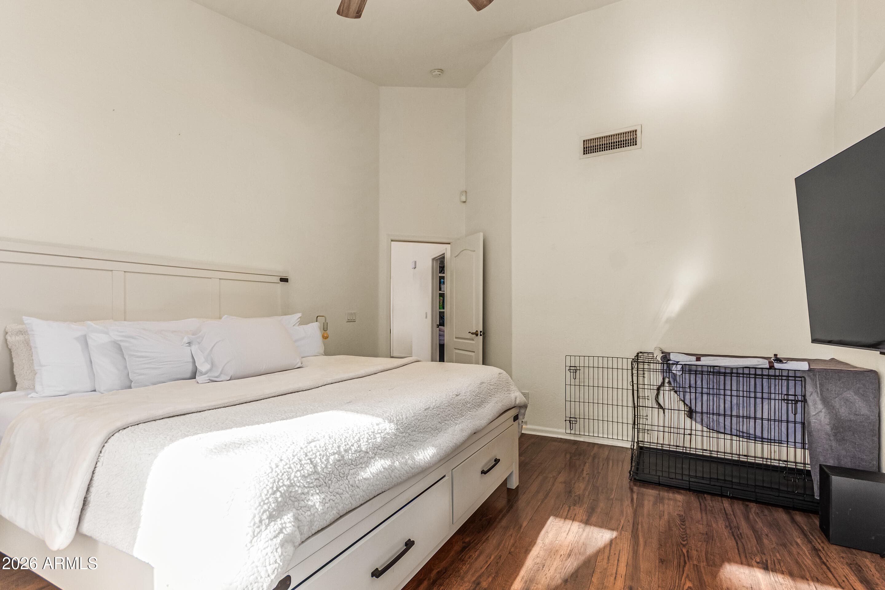 6407 E Paradise Ln — photo 15