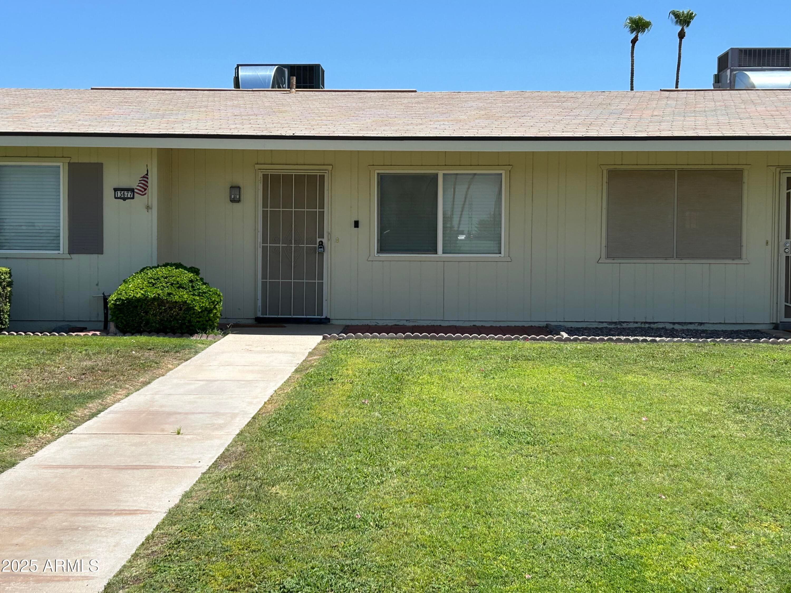 13677 N Newcastle Dr — photo 1