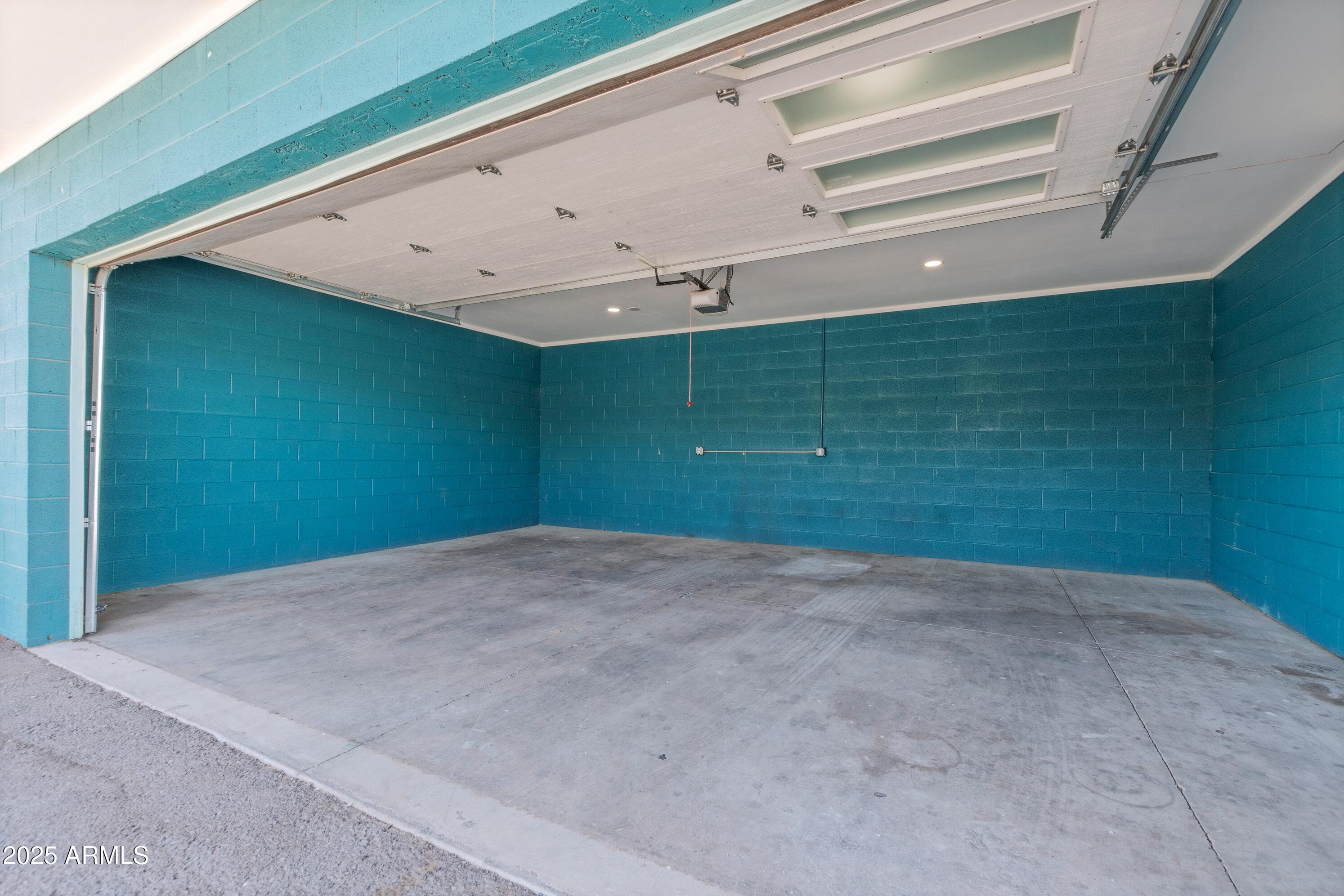 1110 S Montezuma Ave — photo 16