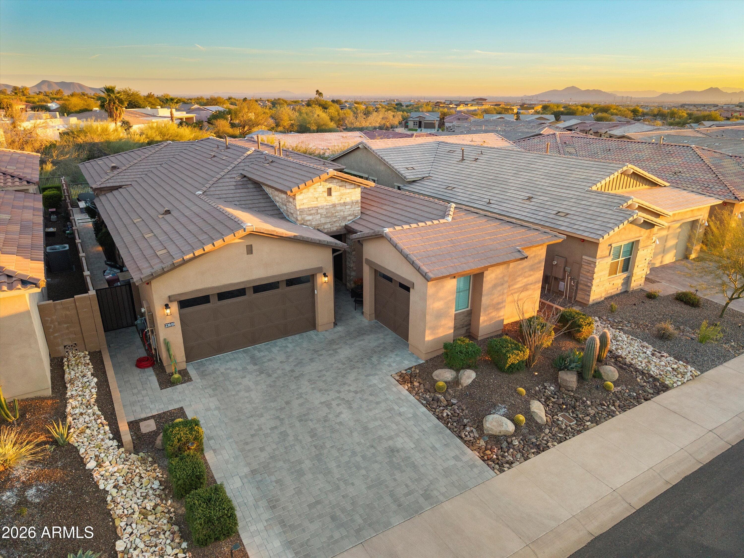 23649 N 76th Pl — photo 2