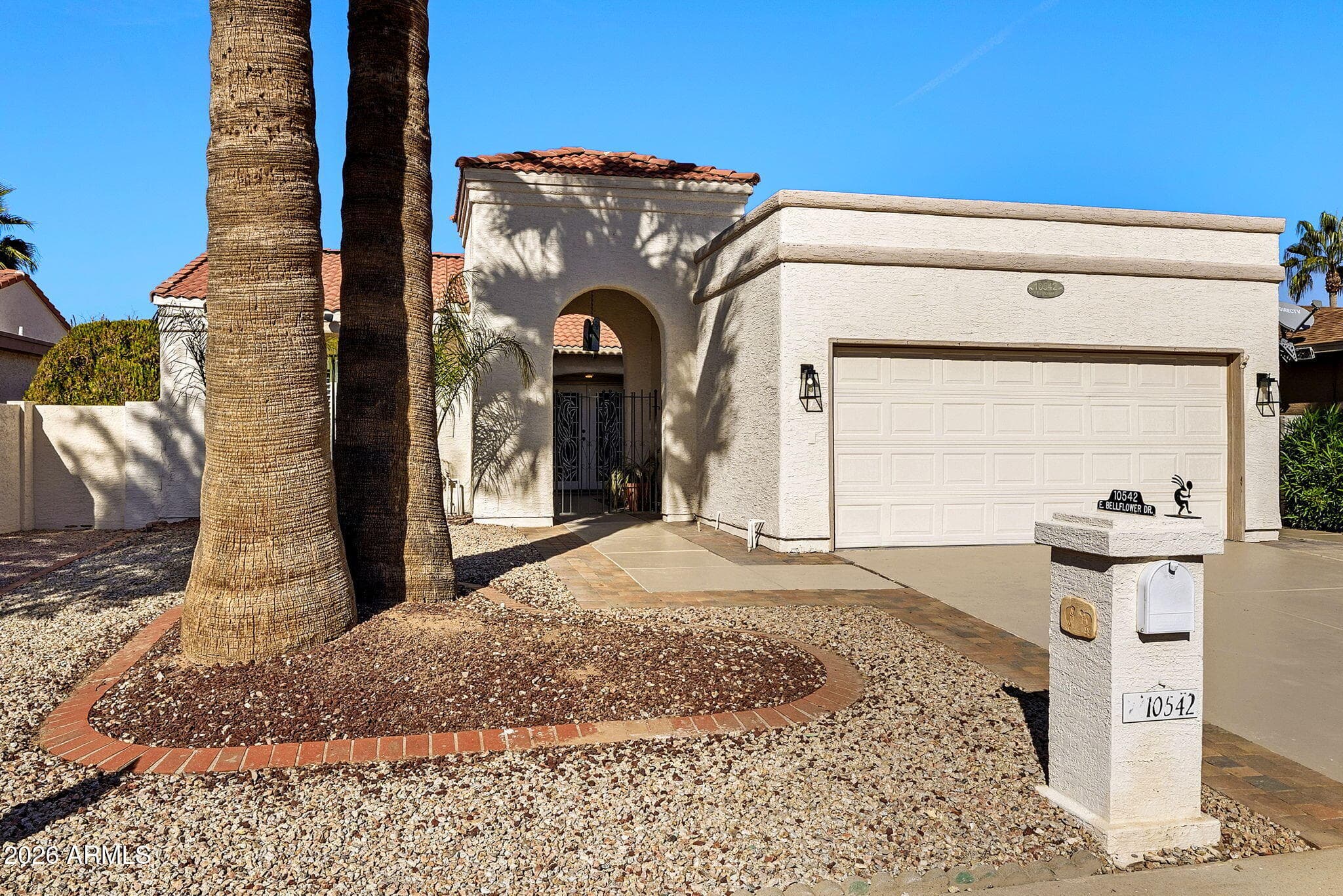 10542 E Bellflower Dr — photo 1