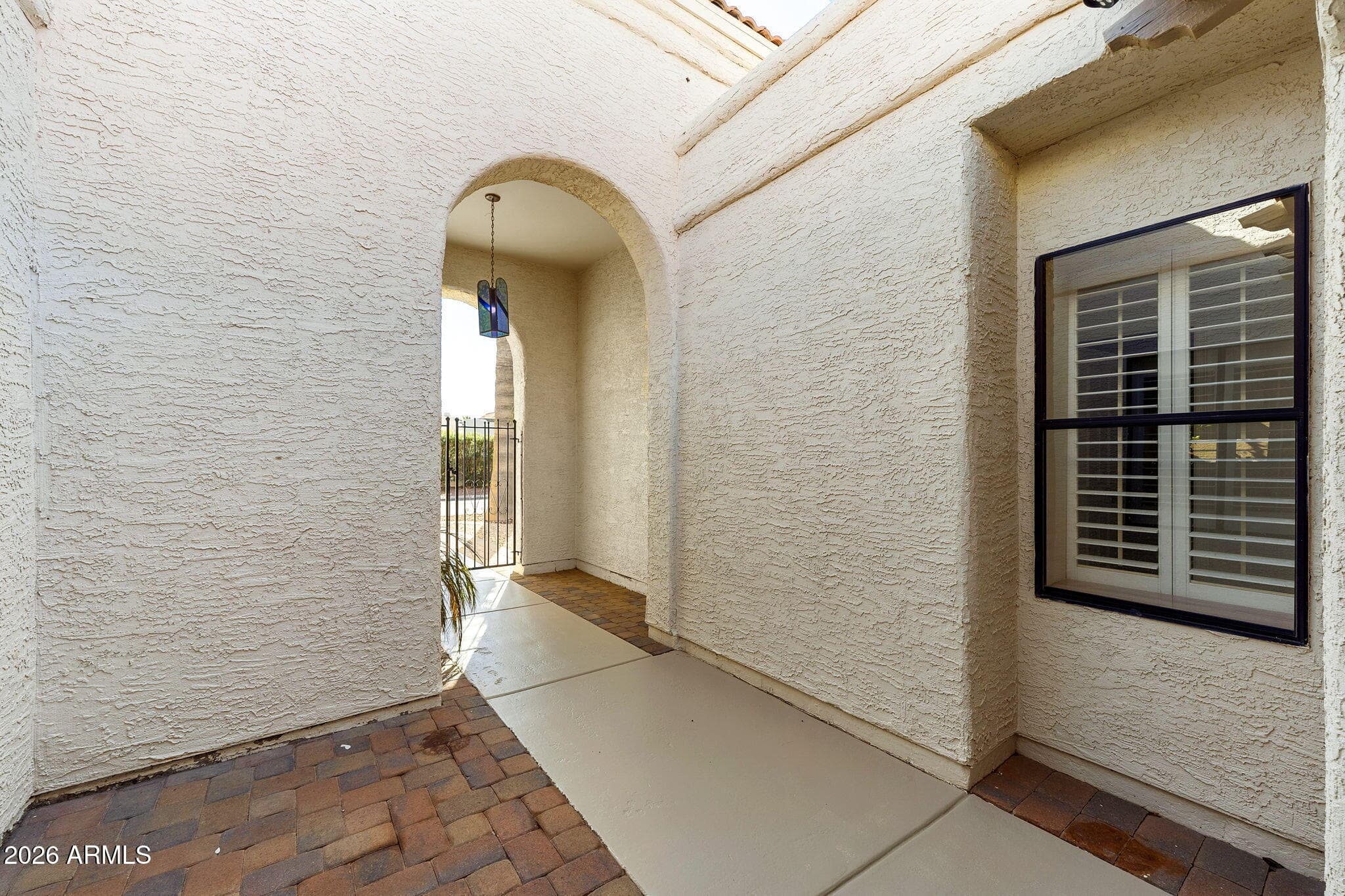 10542 E Bellflower Dr — photo 2