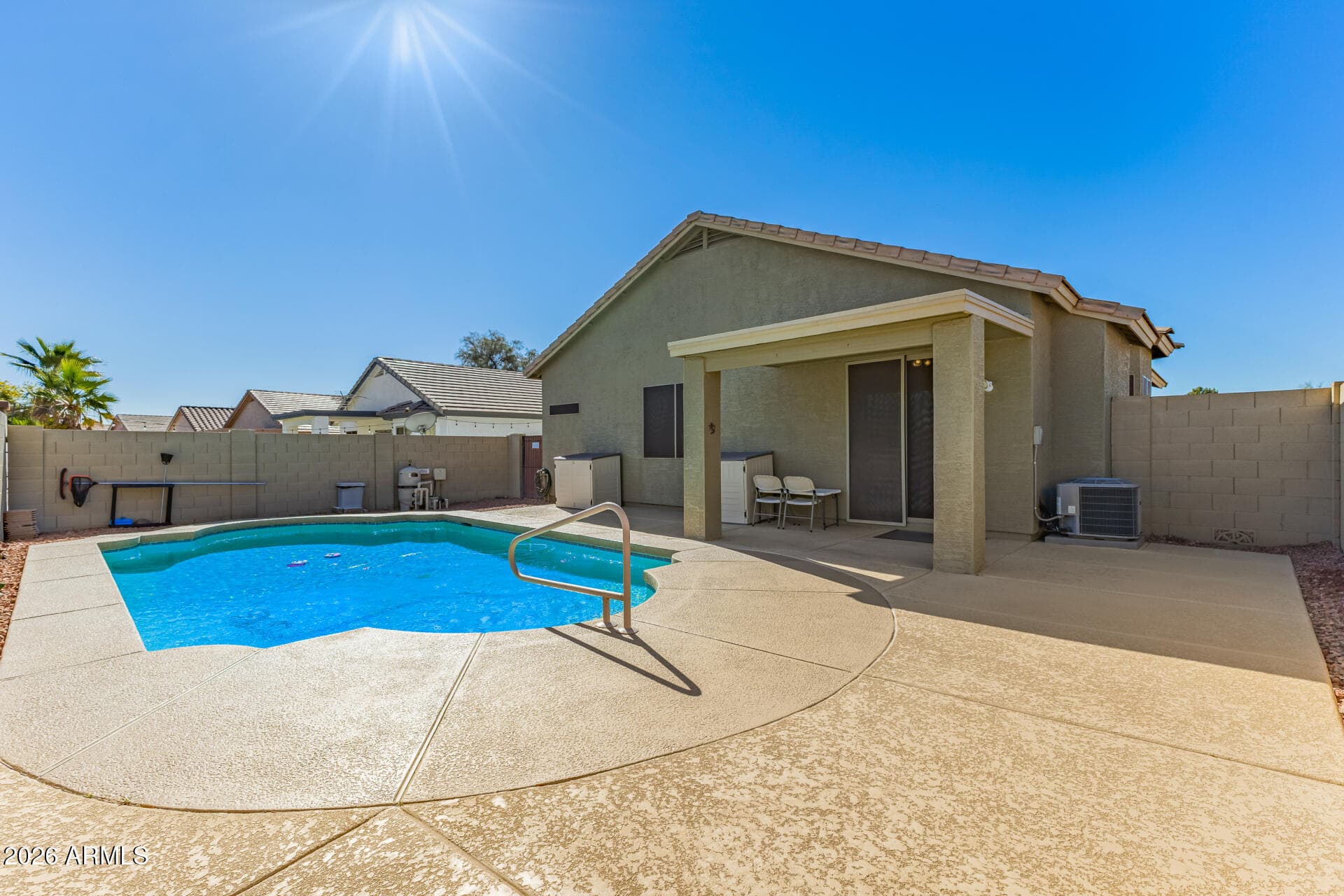 16537 N Oachs Dr — photo 1