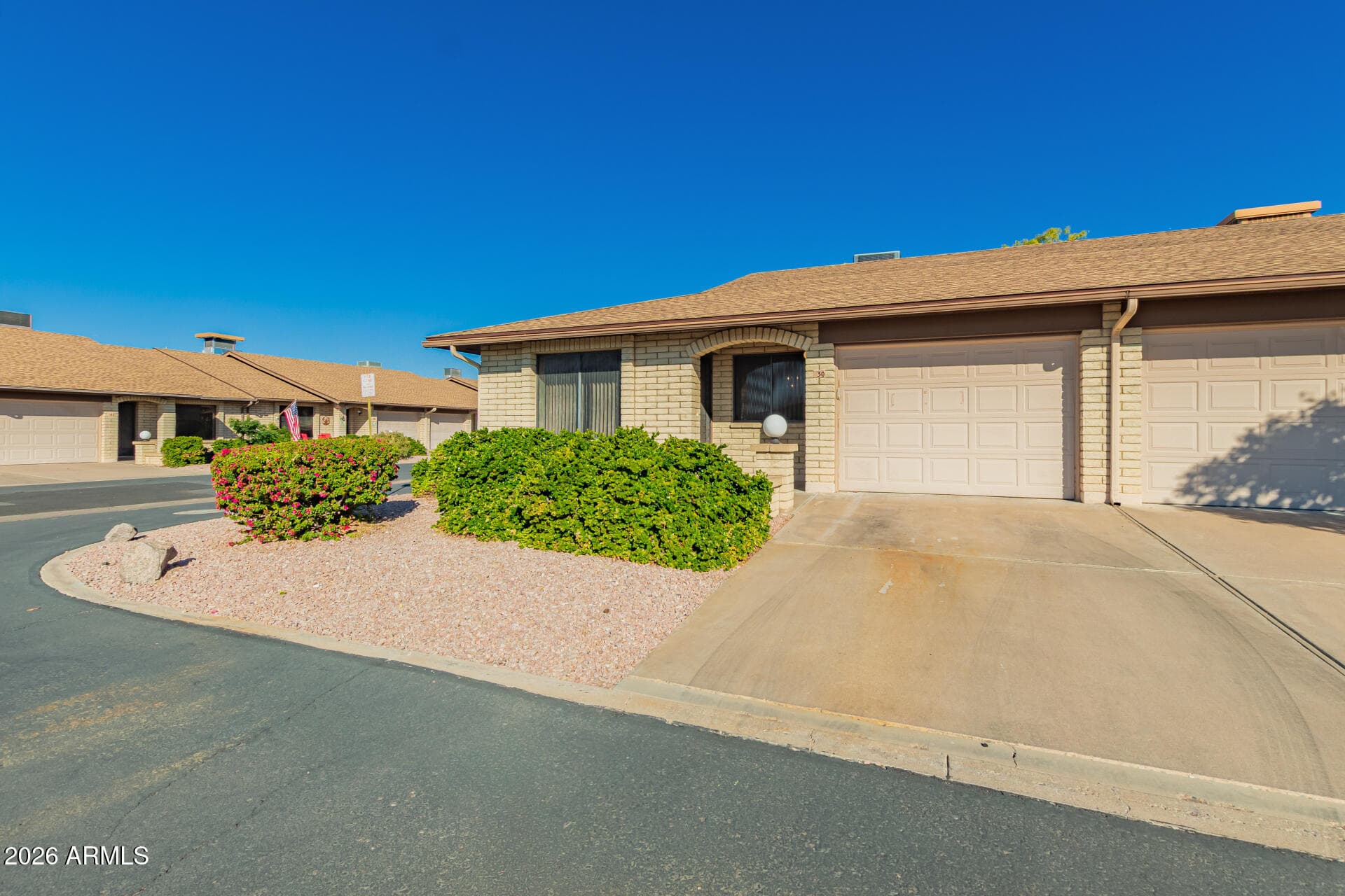 520 S GREENFIELD RD - Photo 1