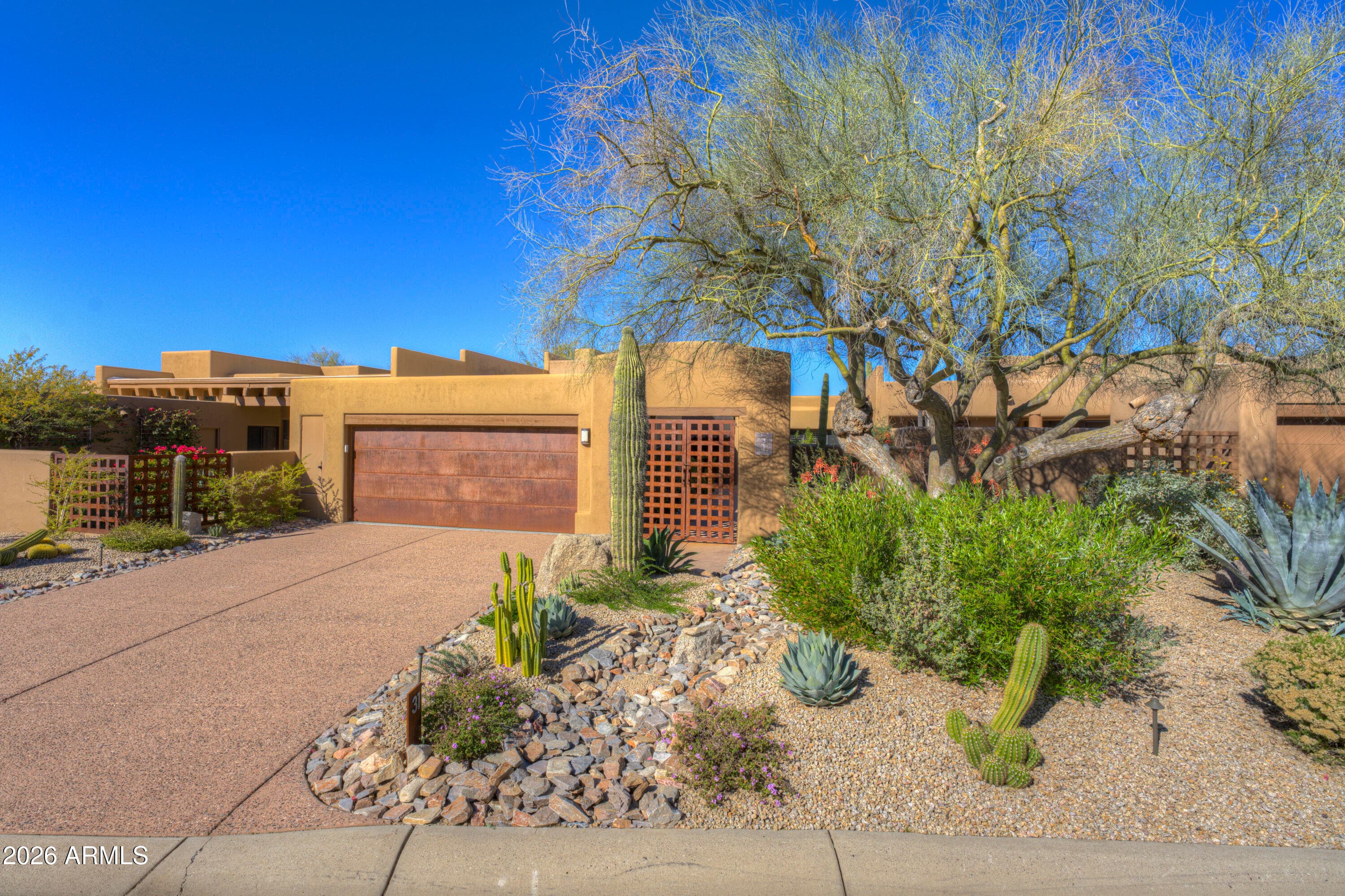 8502 E CAVE CREEK RD - Photo 3