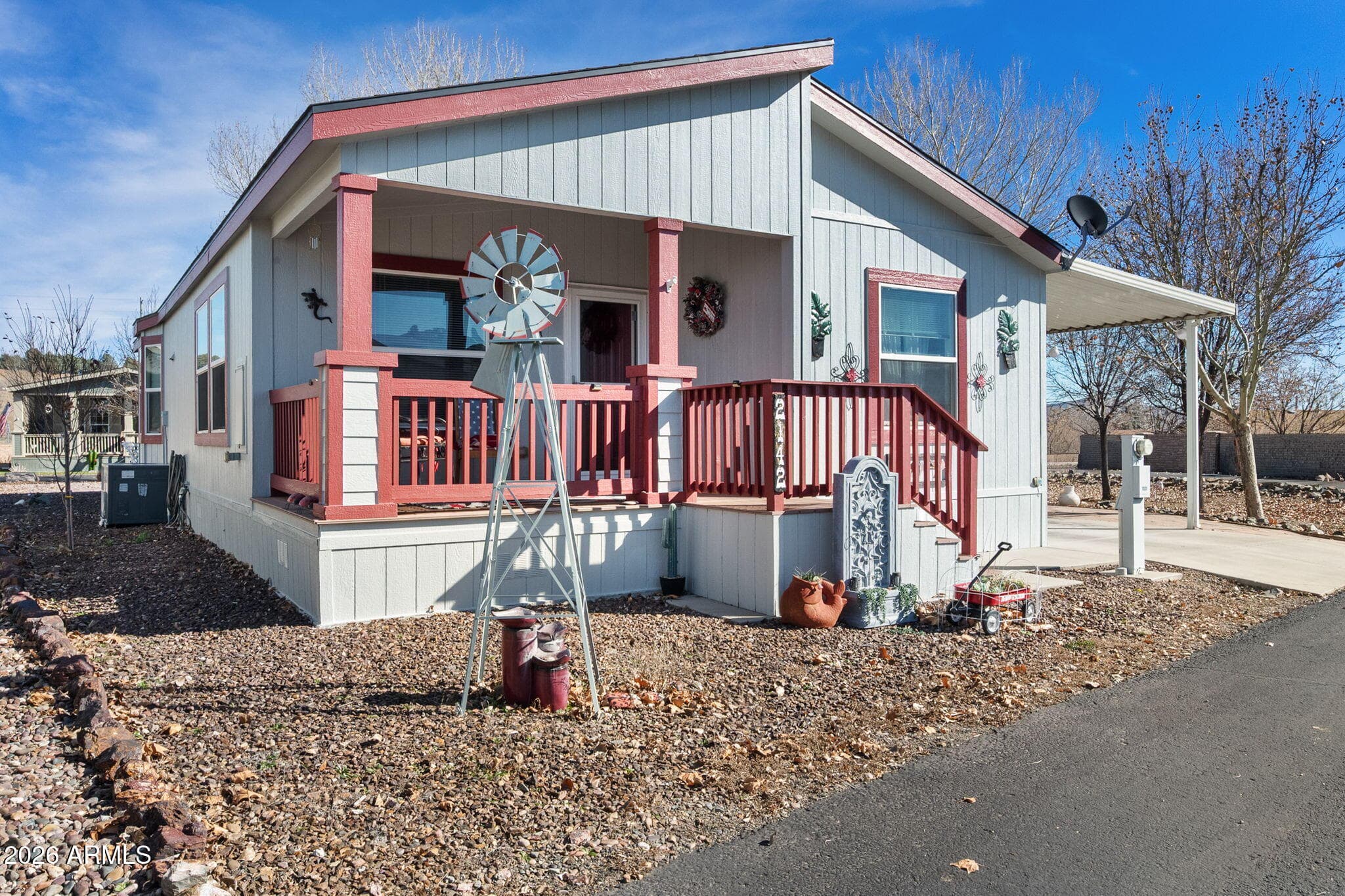 2142 Jackrabbit Dr 2142 — photo 2
